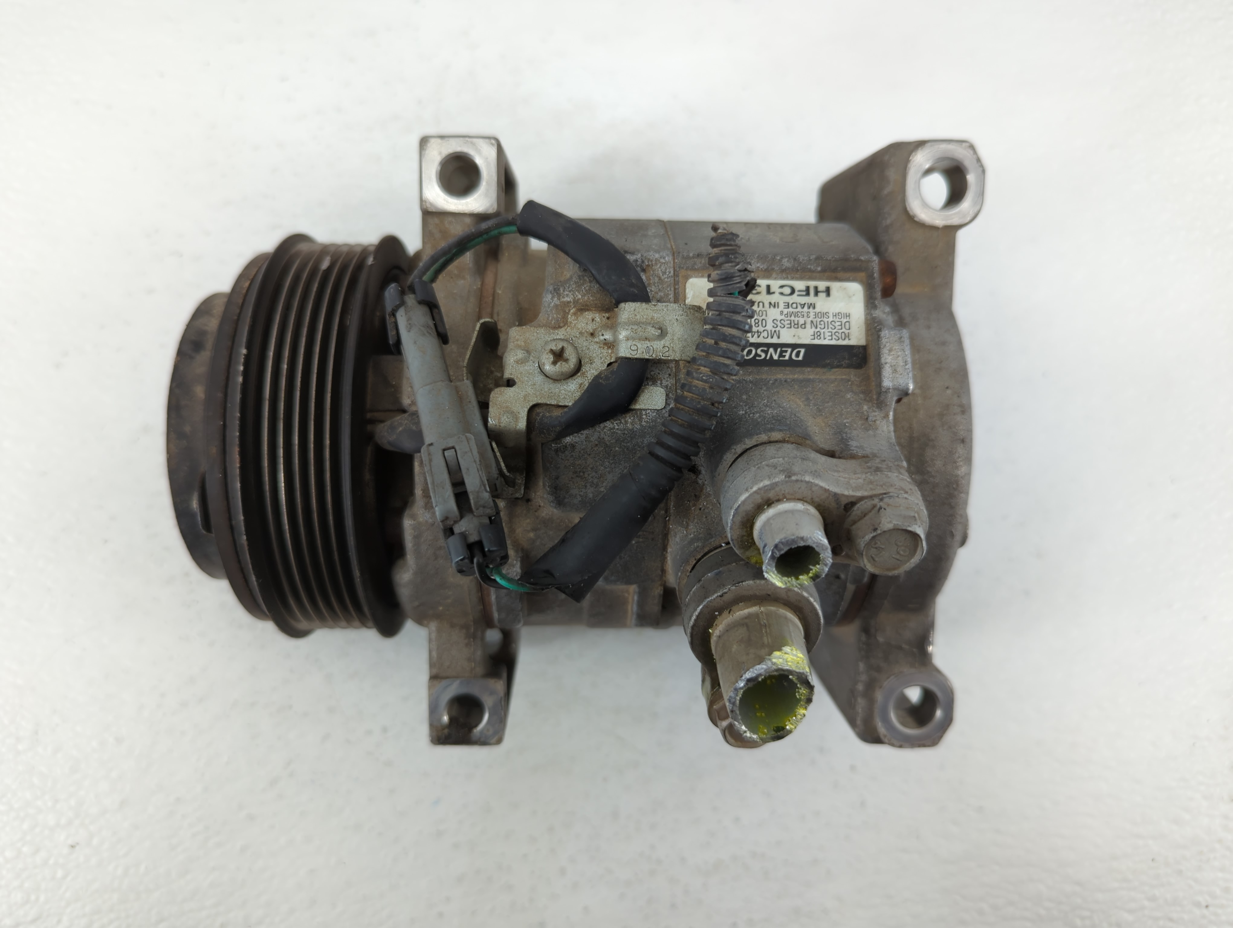 Picture of 2011-2013 Chevrolet Silverado 1500 Air Conditioning A/c Ac Compressor Oem 602427