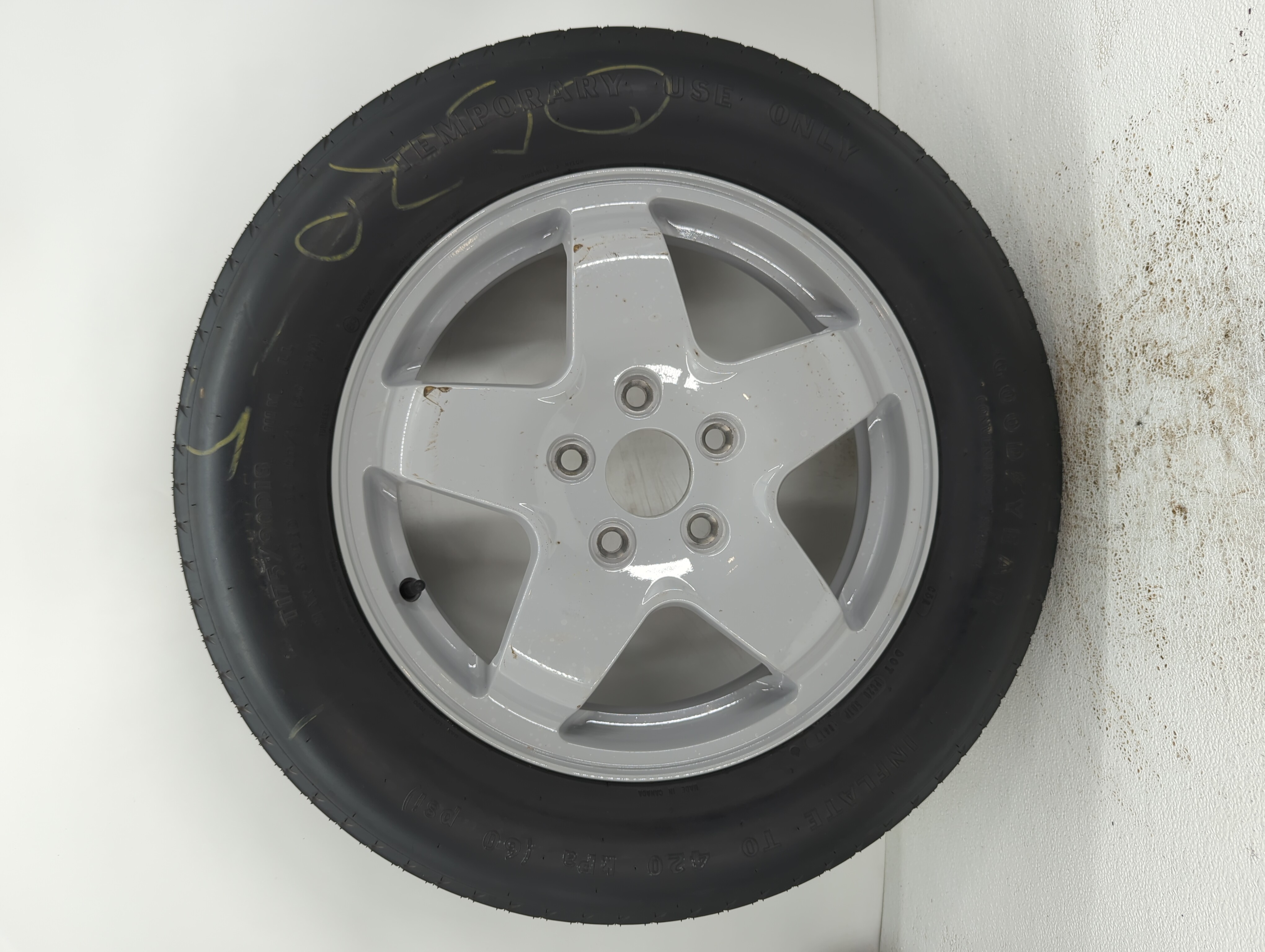 Picture of 2020 Dodge Durango Spare Donut Tire Wheel Rim Oem 602490