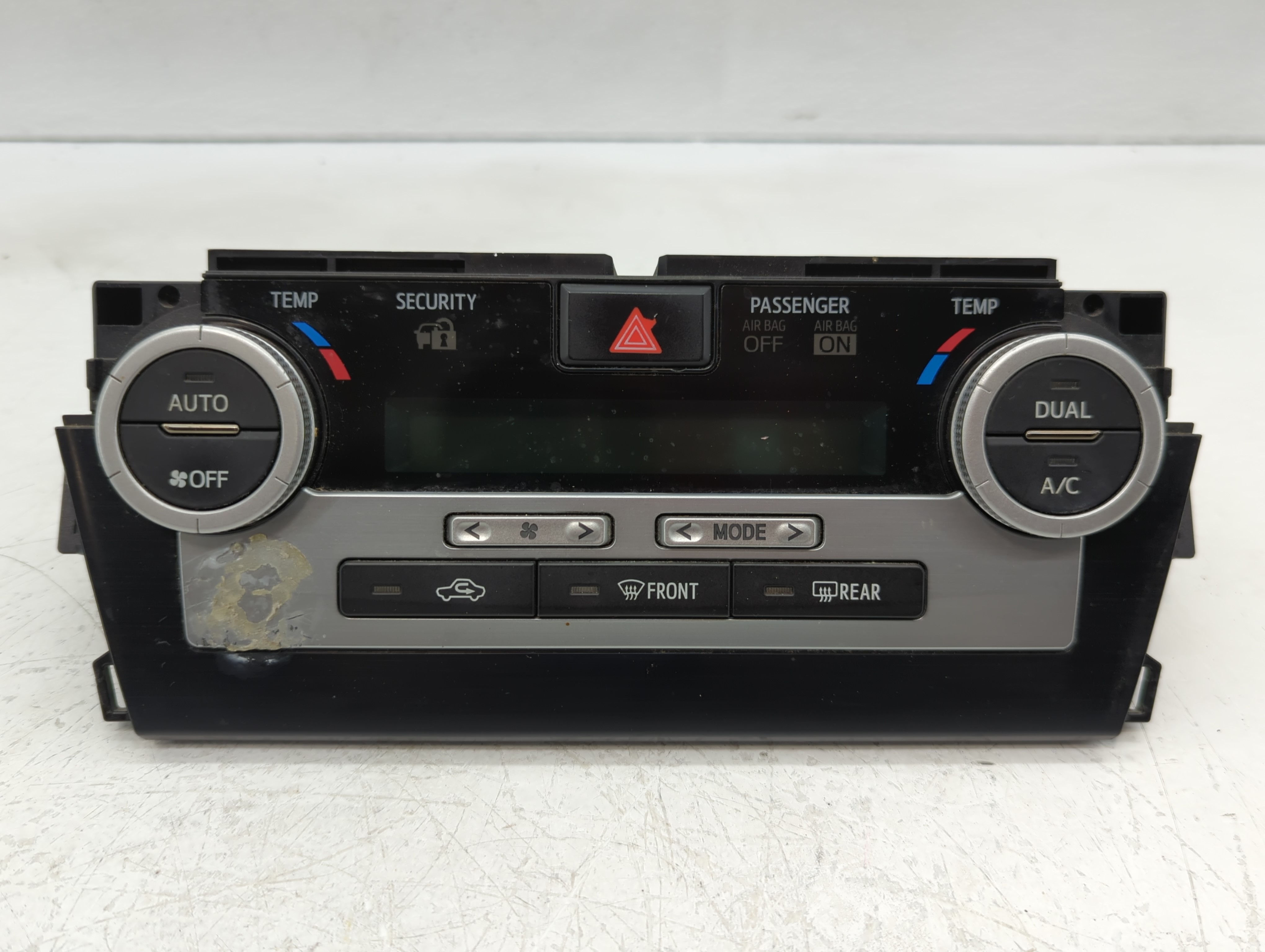 2014 Toyota Camry Ac Heater Climate Control 55900-06370 603089 - Oemusedautoparts1.com