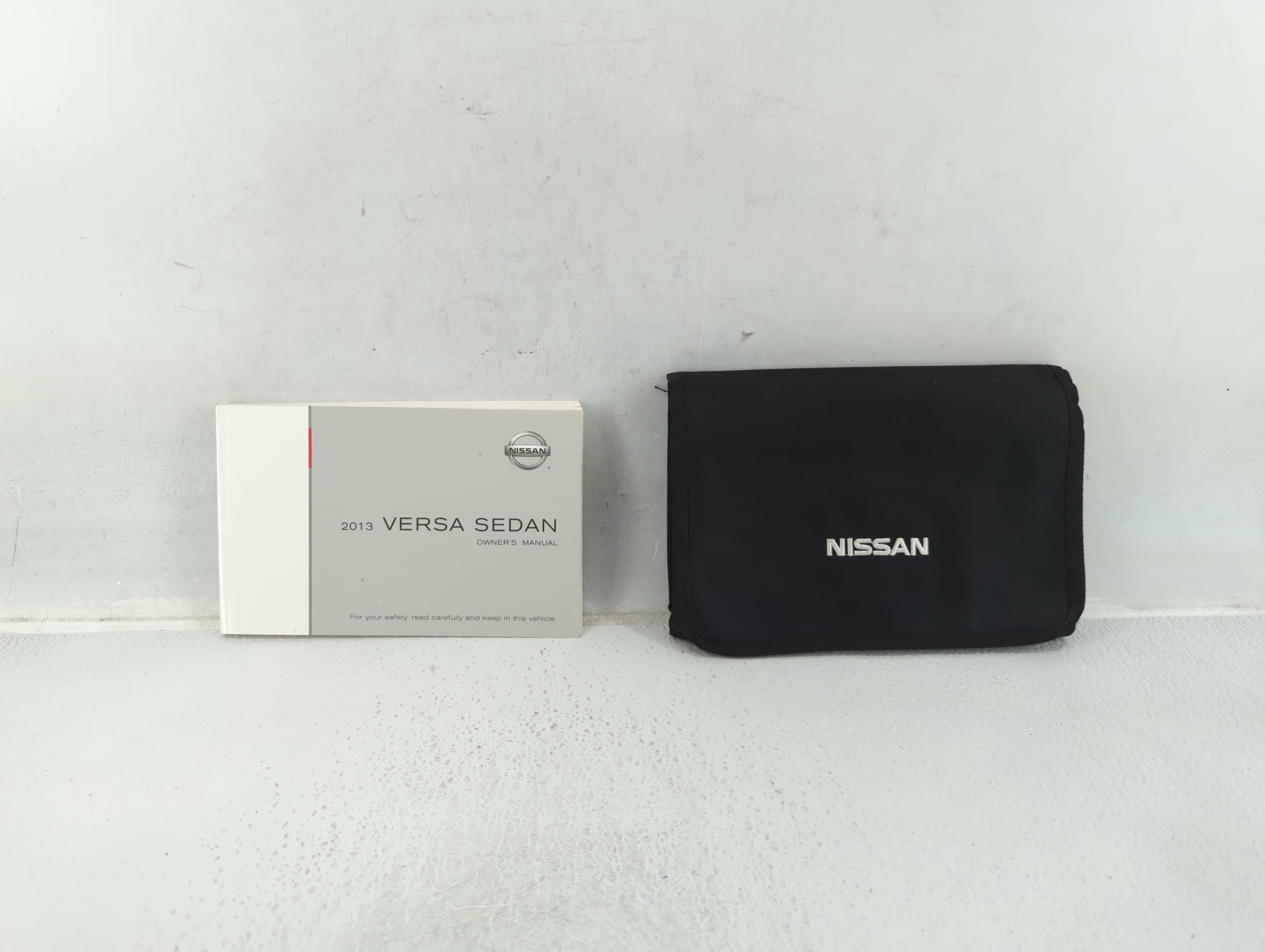2013 Nissan Versa Owners Manual Book Guide 603326 - Oemusedautoparts1.com