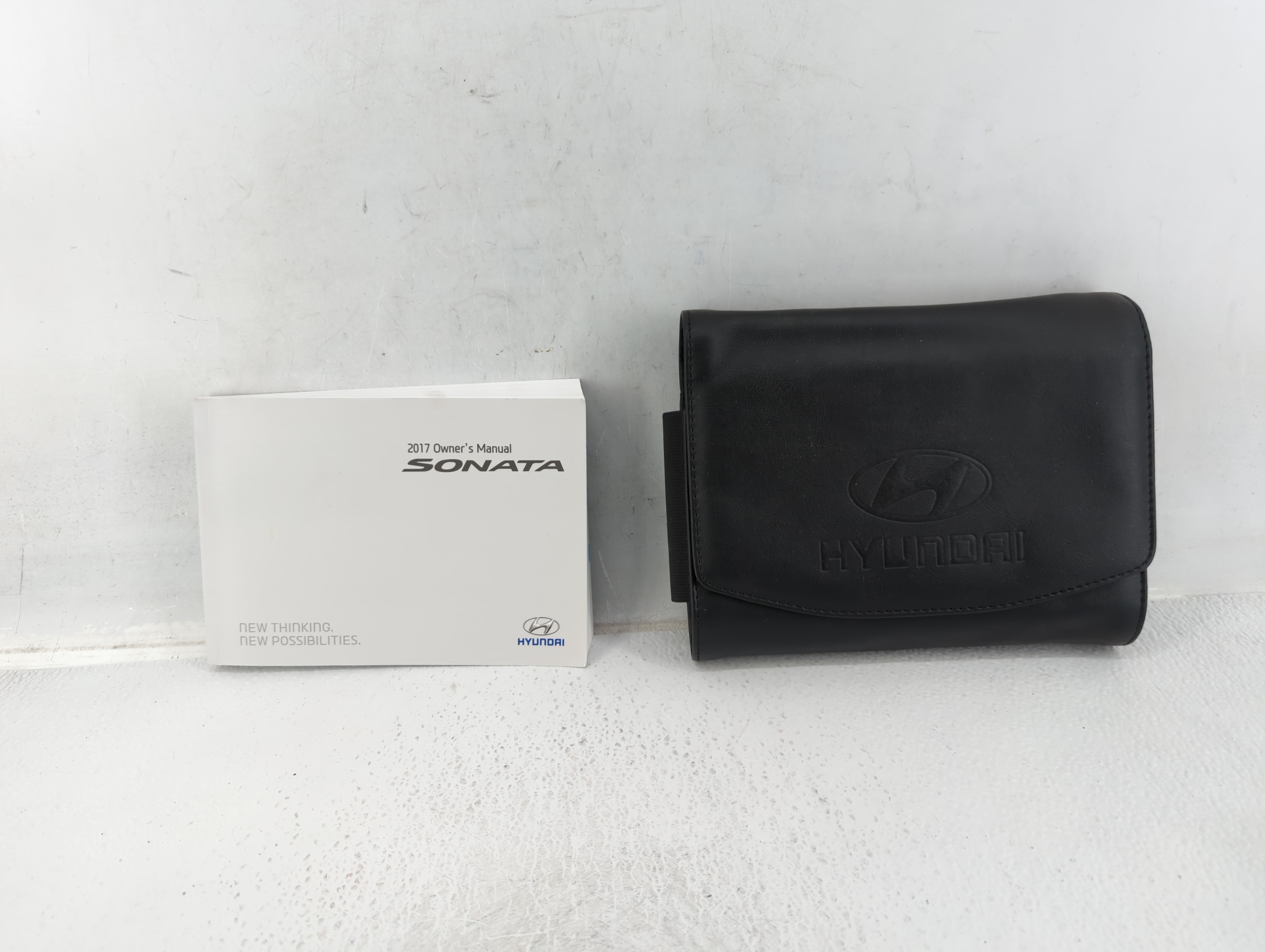 2017 Hyundai Sonata Owners Manual Book Guide 603388 - Oemusedautoparts1.com