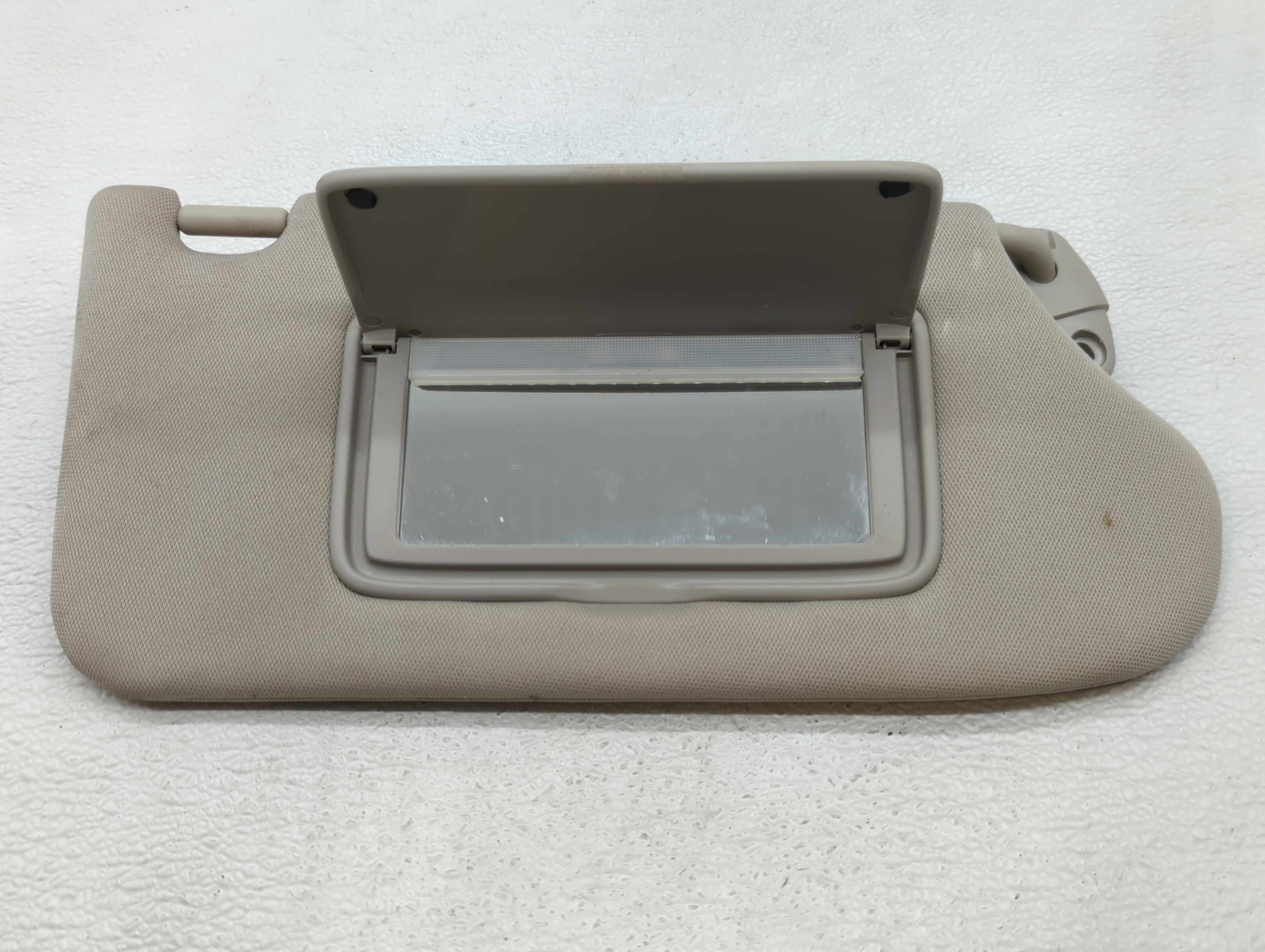 Picture of 2013-2018 Nissan Altima Passenger Sun Visor Mirror Right Sunvisor Beige 603527