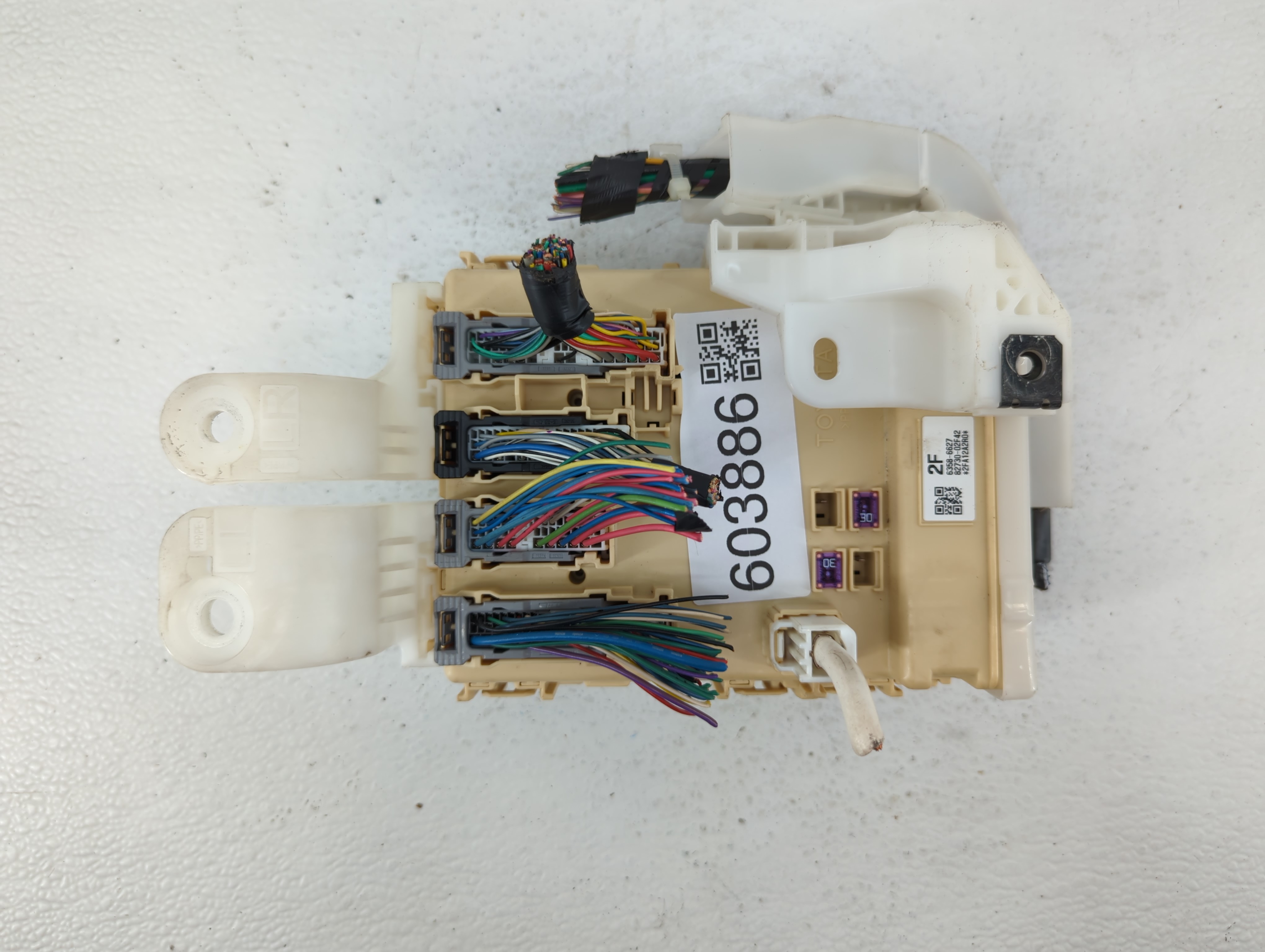 2017 Toyota Corolla Fusebox Fuse Box Relay Module 603886 - Oemusedautoparts1.com