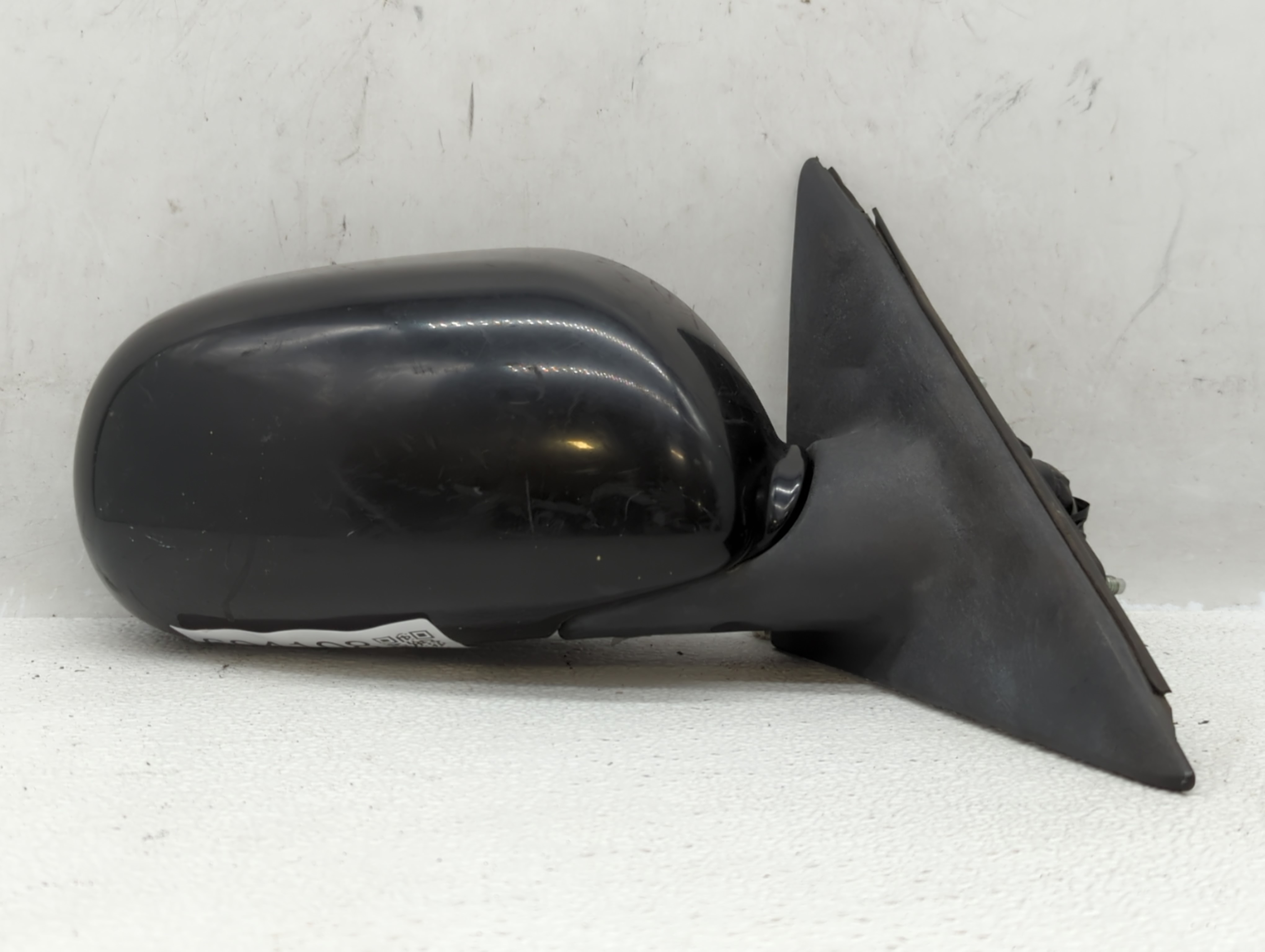 2003 Infiniti G35 Passenger Right Side View Manual Door Mirror Black 604108 - Oemusedautoparts1.com