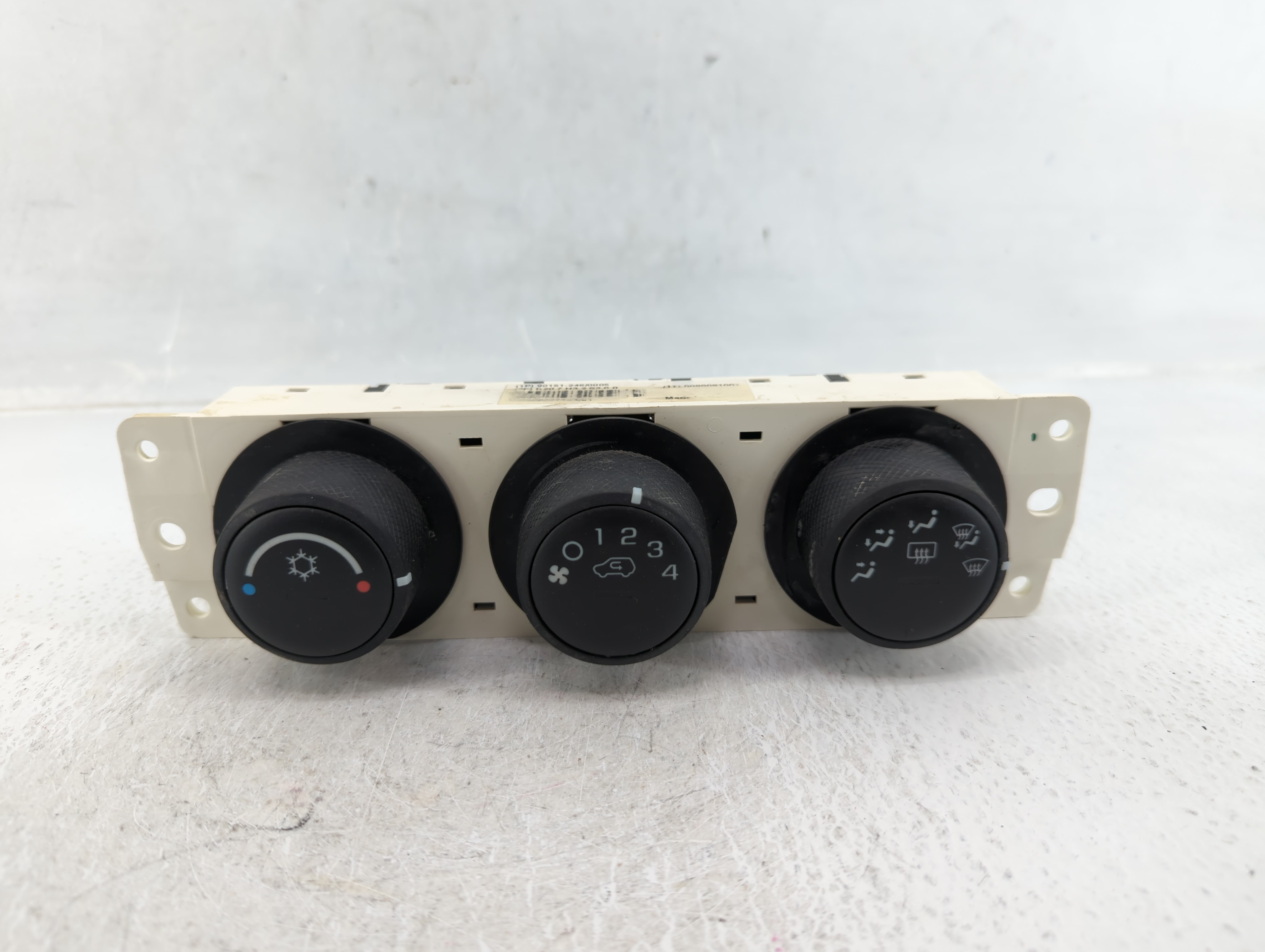 2008 Hummer H3 Ac Heater Climate Control 90151-246 605491 - Oemusedautoparts1.com