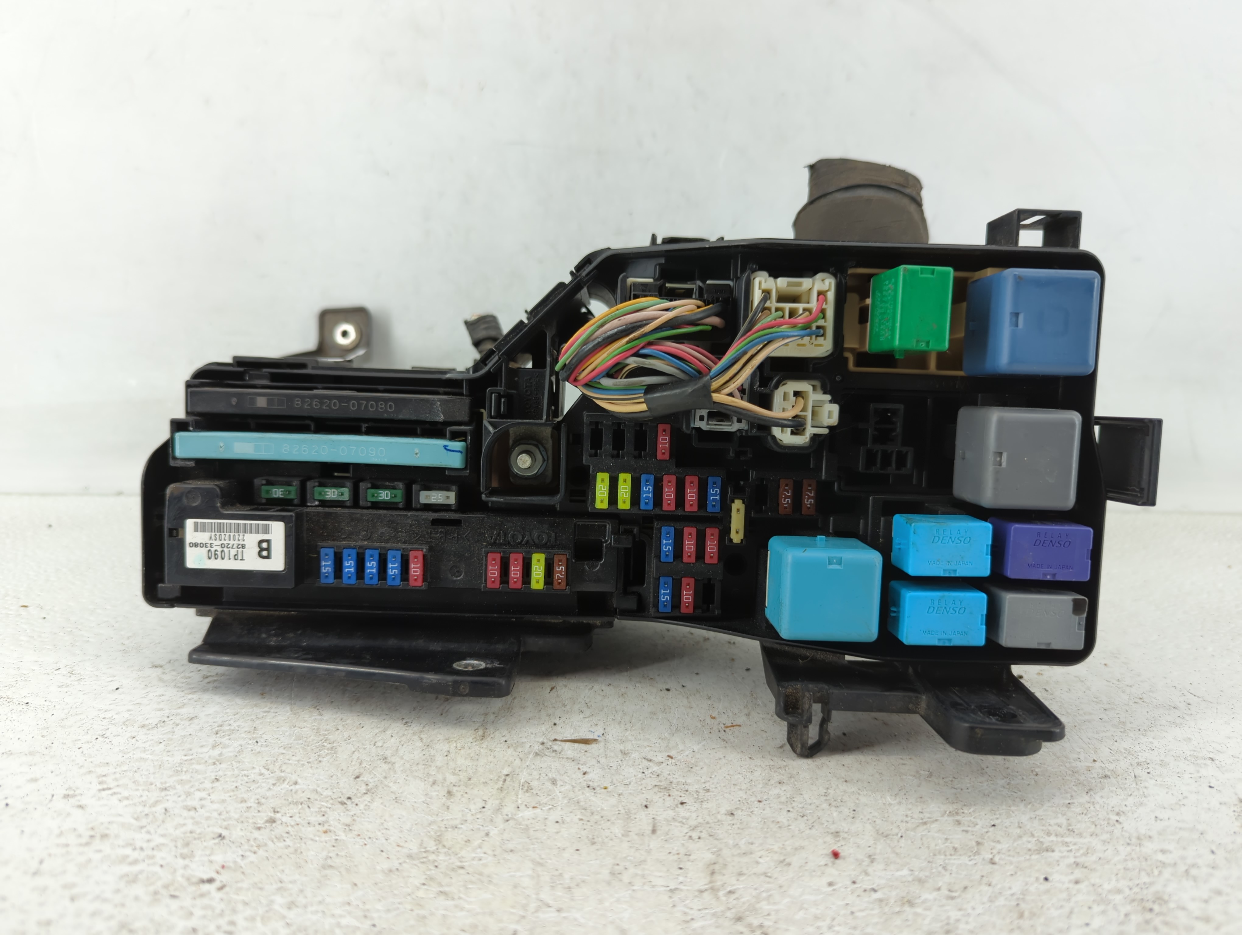 Mercedes-benz E350 Fusebox Fuse Box Relay Module 82720-33080 606336 - Oemusedautoparts1.com