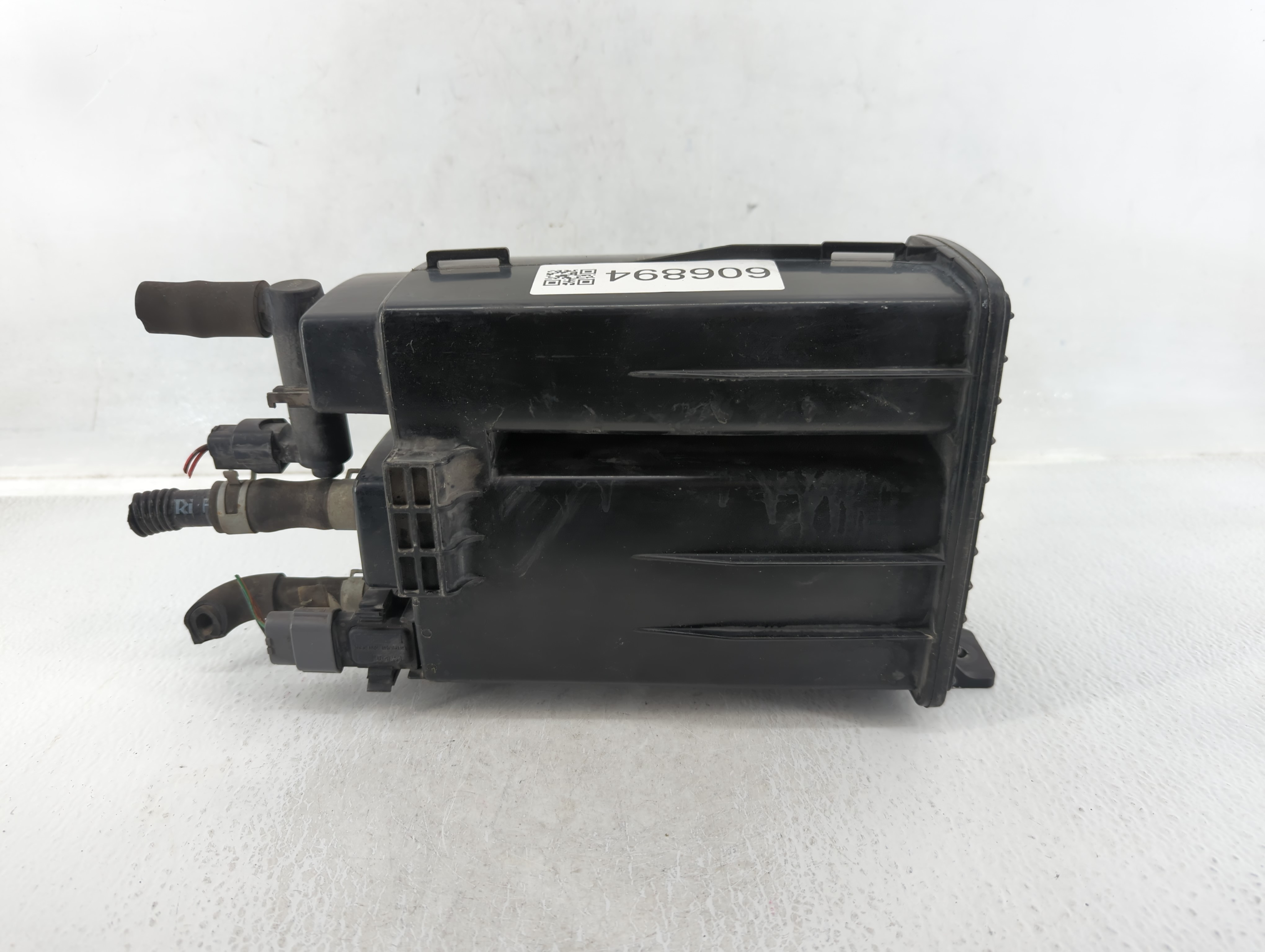 2013 Nissan Murano Fuel Vapor Charcoal Canister 606894 - Oemusedautoparts1.com