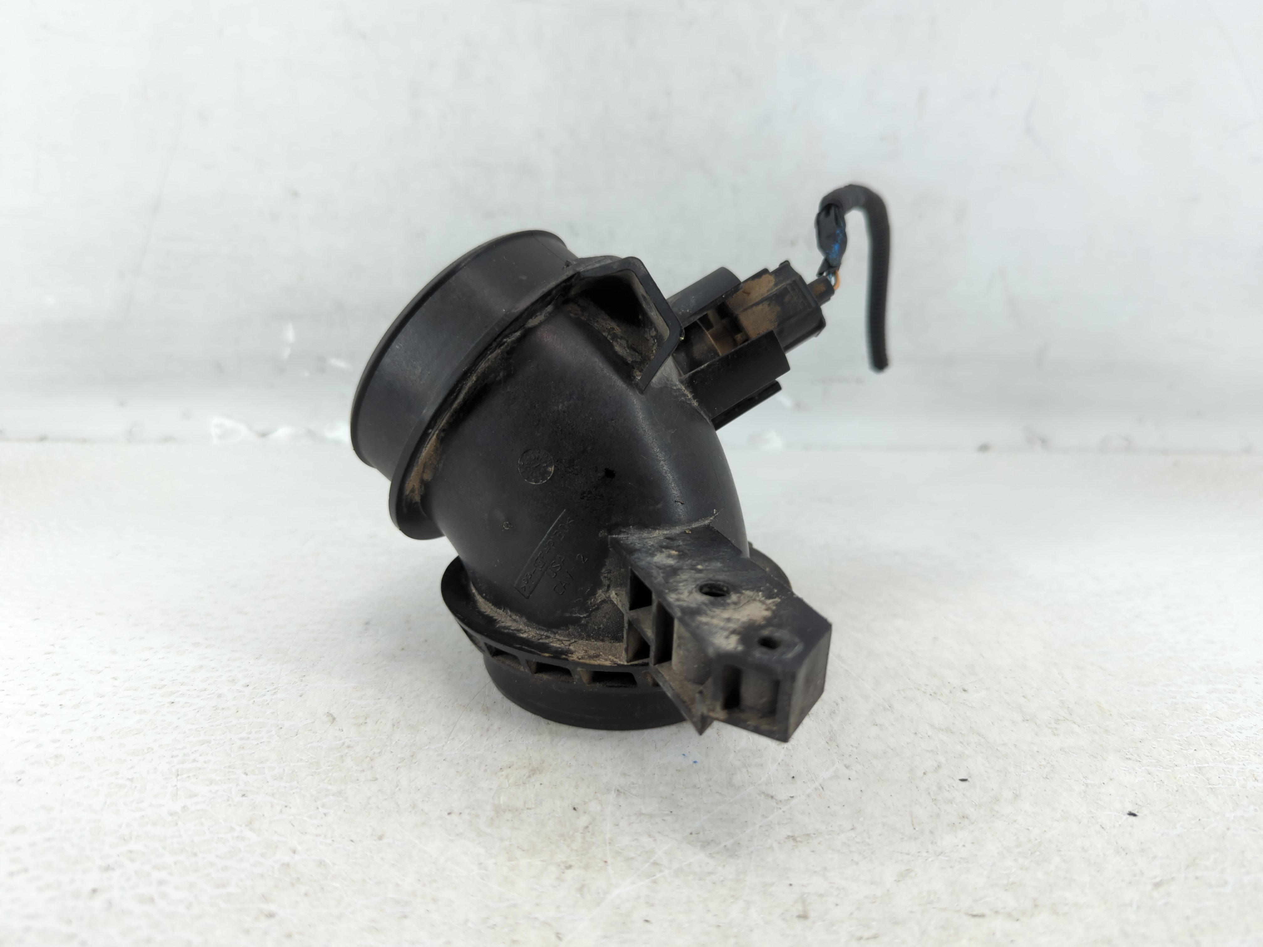 2013 Ford Escape Mass Air Flow Meter Maf 606948 - Oemusedautoparts1.com