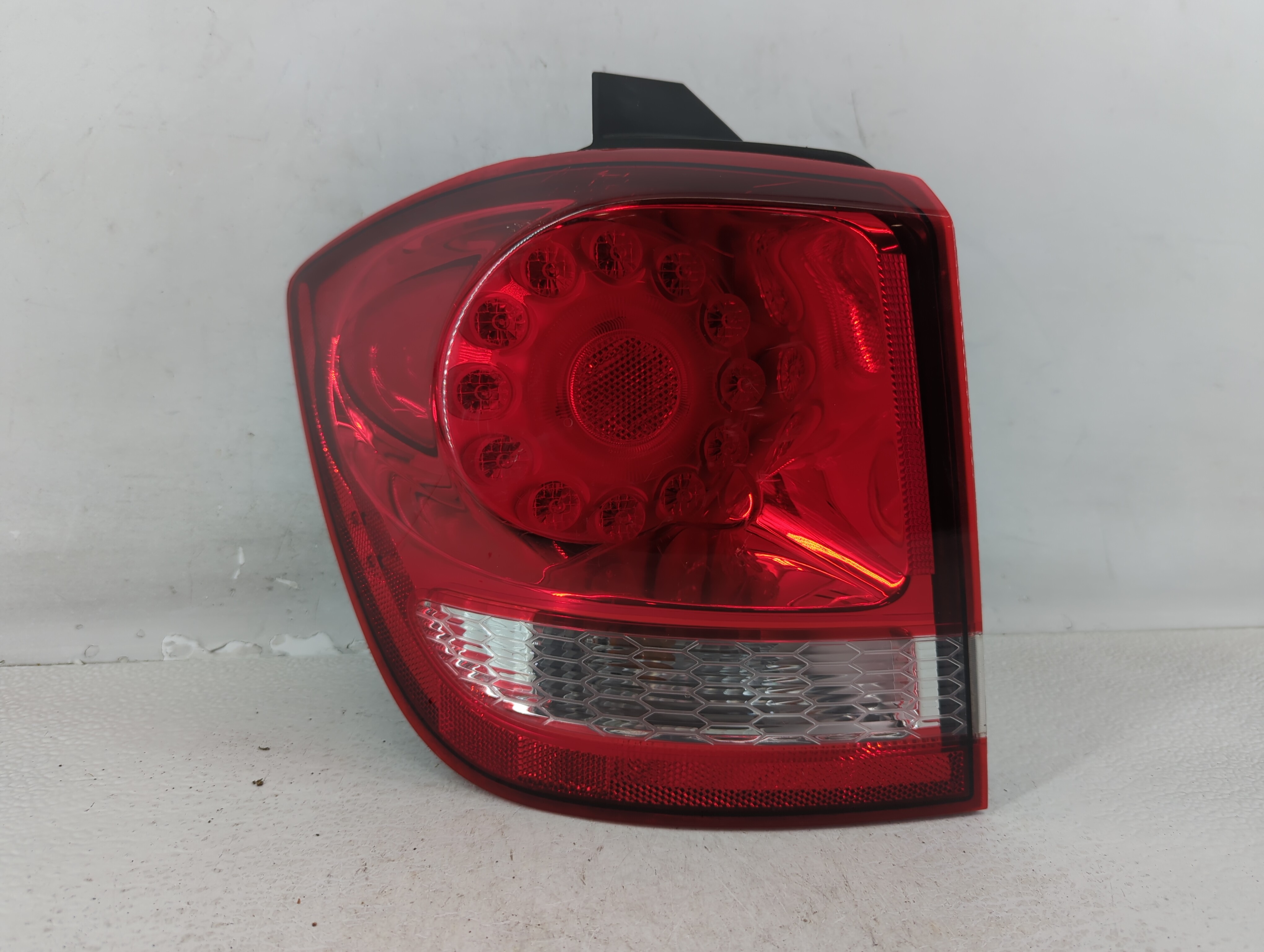2011 Dodge Journey Driver Left Side Tail Light Taillight Oem 607248 - Oemusedautoparts1.com