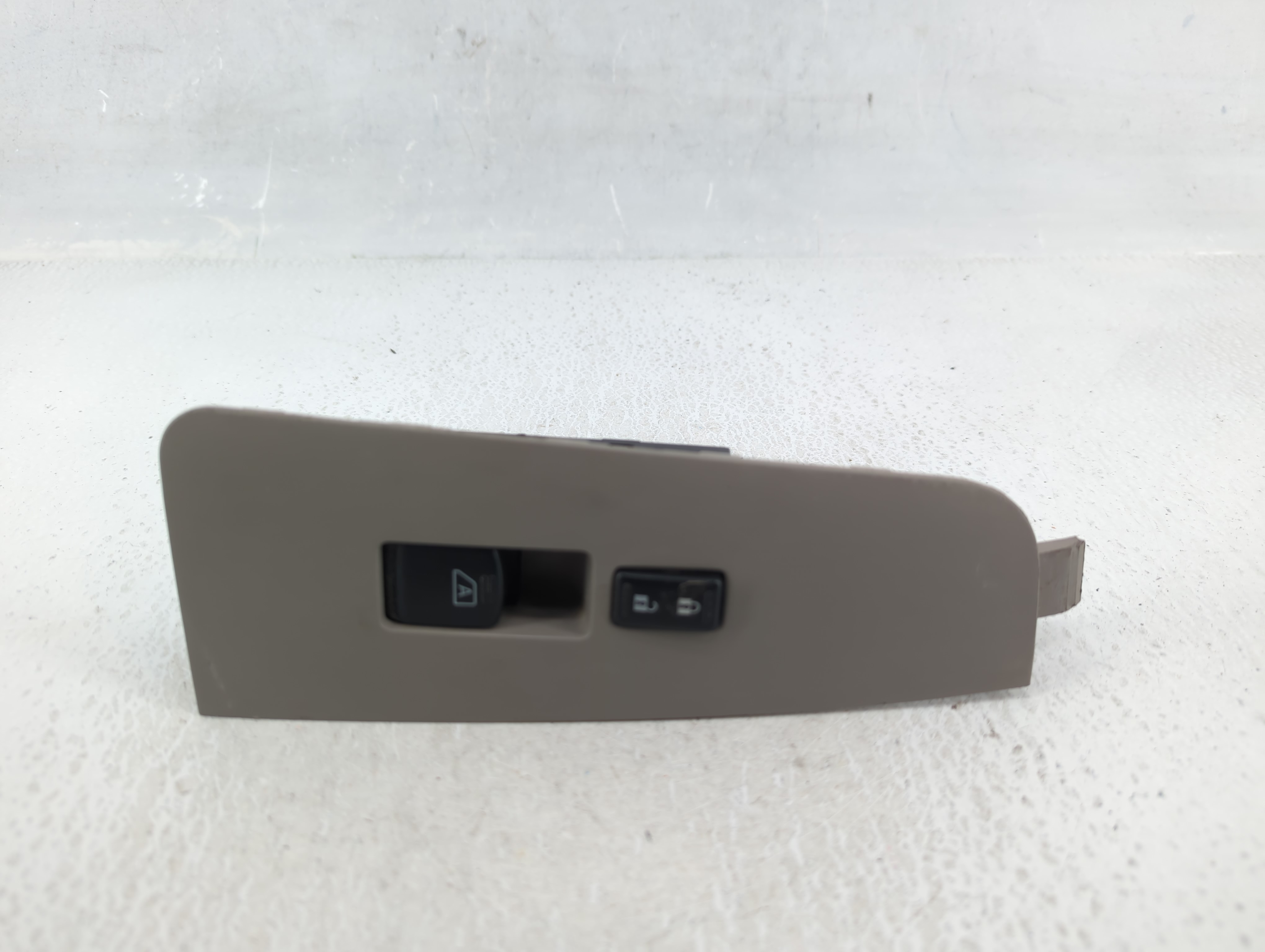 2005 Nissan Maxima Driver Left Door Master Power Window Switch 607538 - Oemusedautoparts1.com