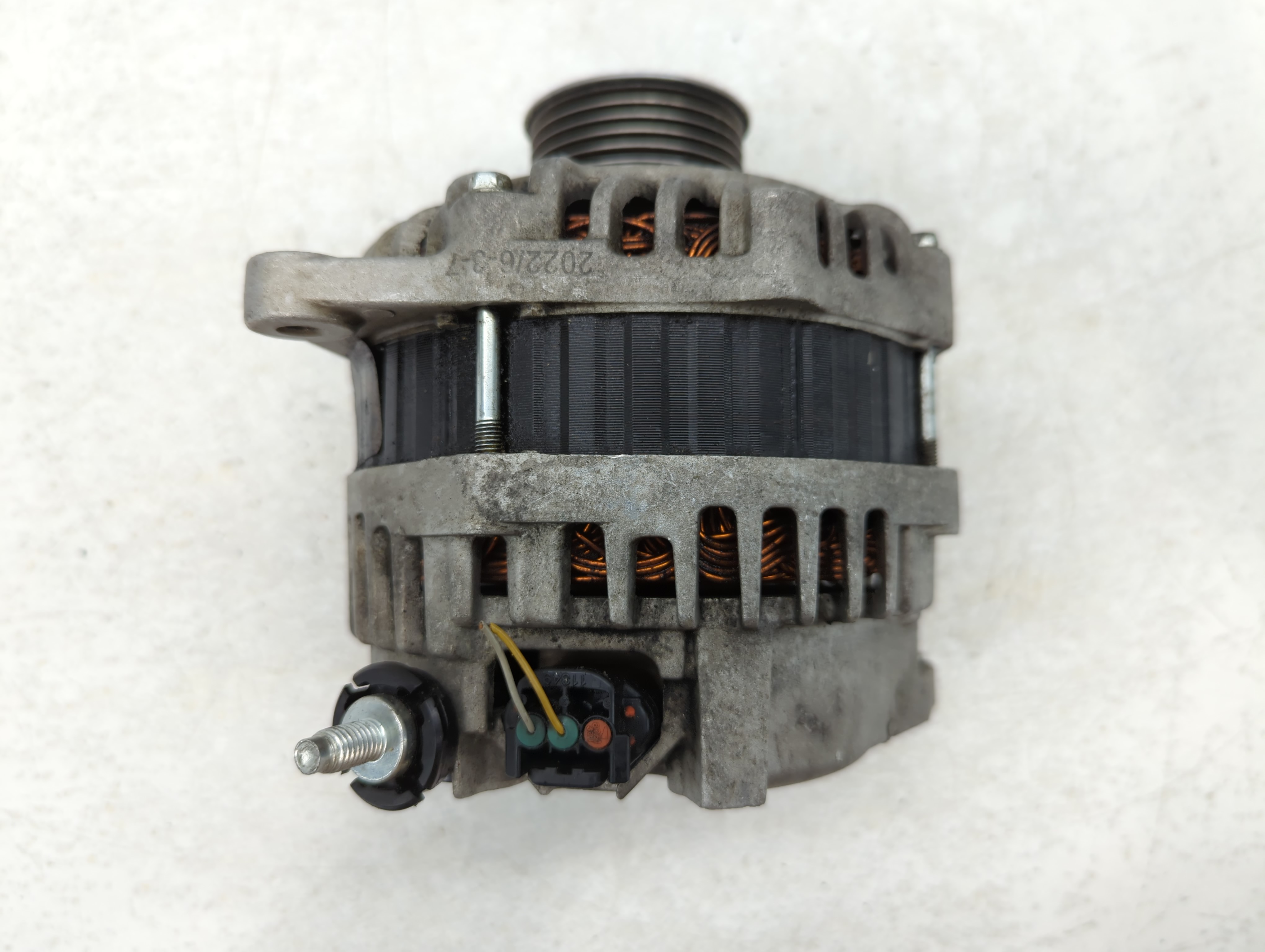 Nissan Pathfinder Alternator Generator Charging Assembly Engine Oem 607957 - Oemusedautoparts1.com