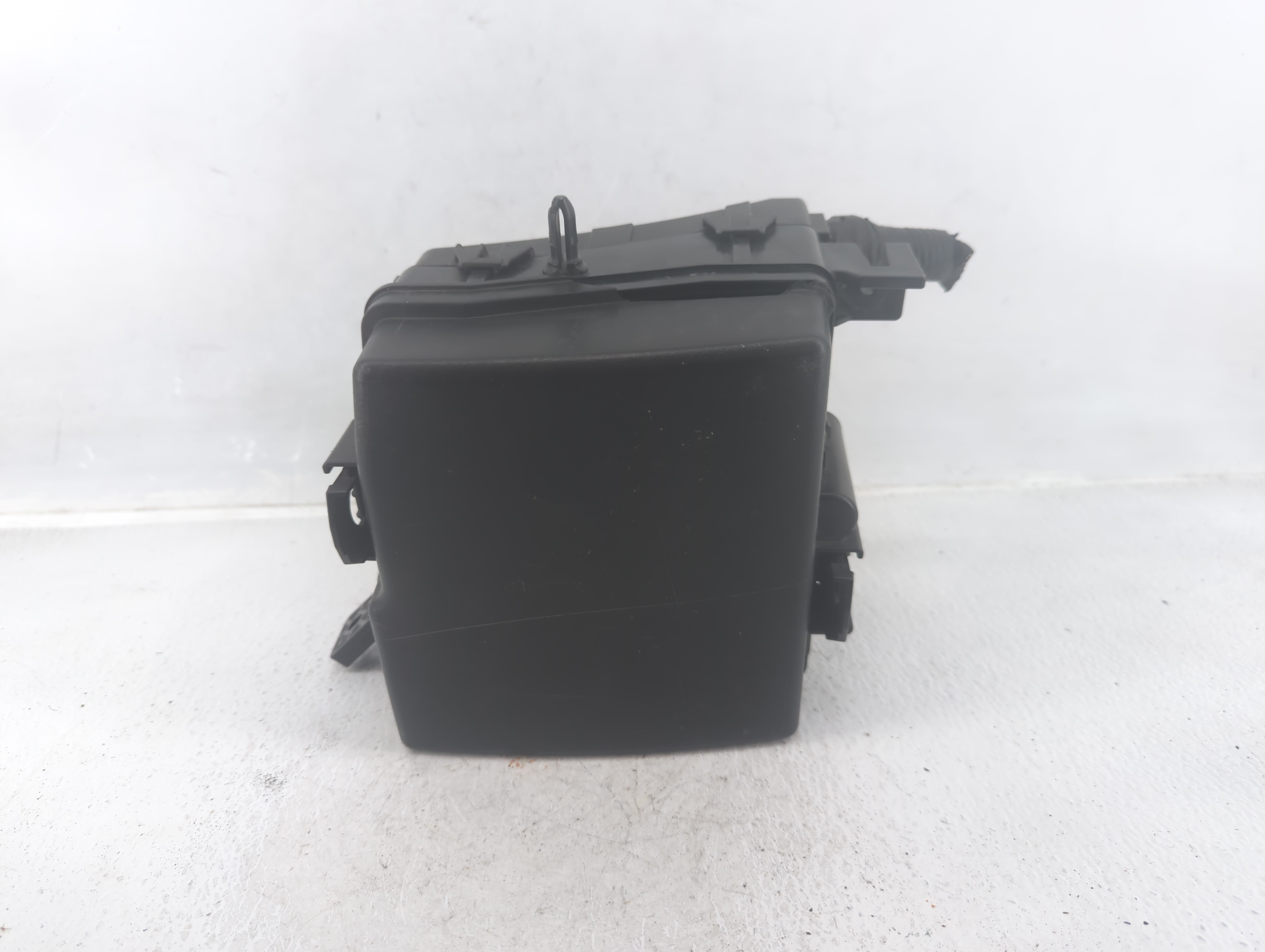 2013 Hyundai Santa Fe Fusebox Fuse Box Relay Module 91951-2w000 608487 - Oemusedautoparts1.com