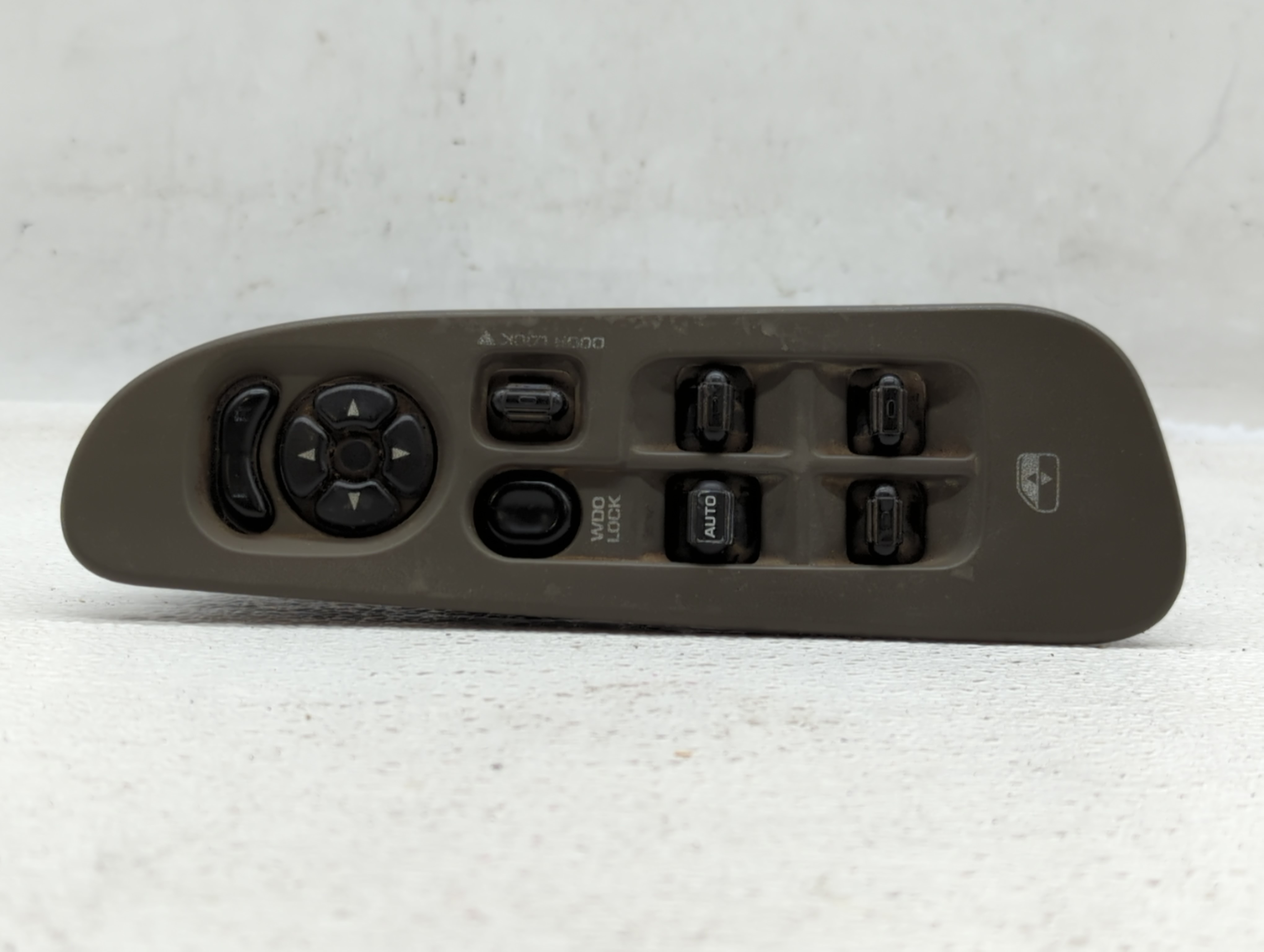 Picture of 2002-2008 Dodge Ram 1500 Driver Left Door Master Power Window Switch 609034