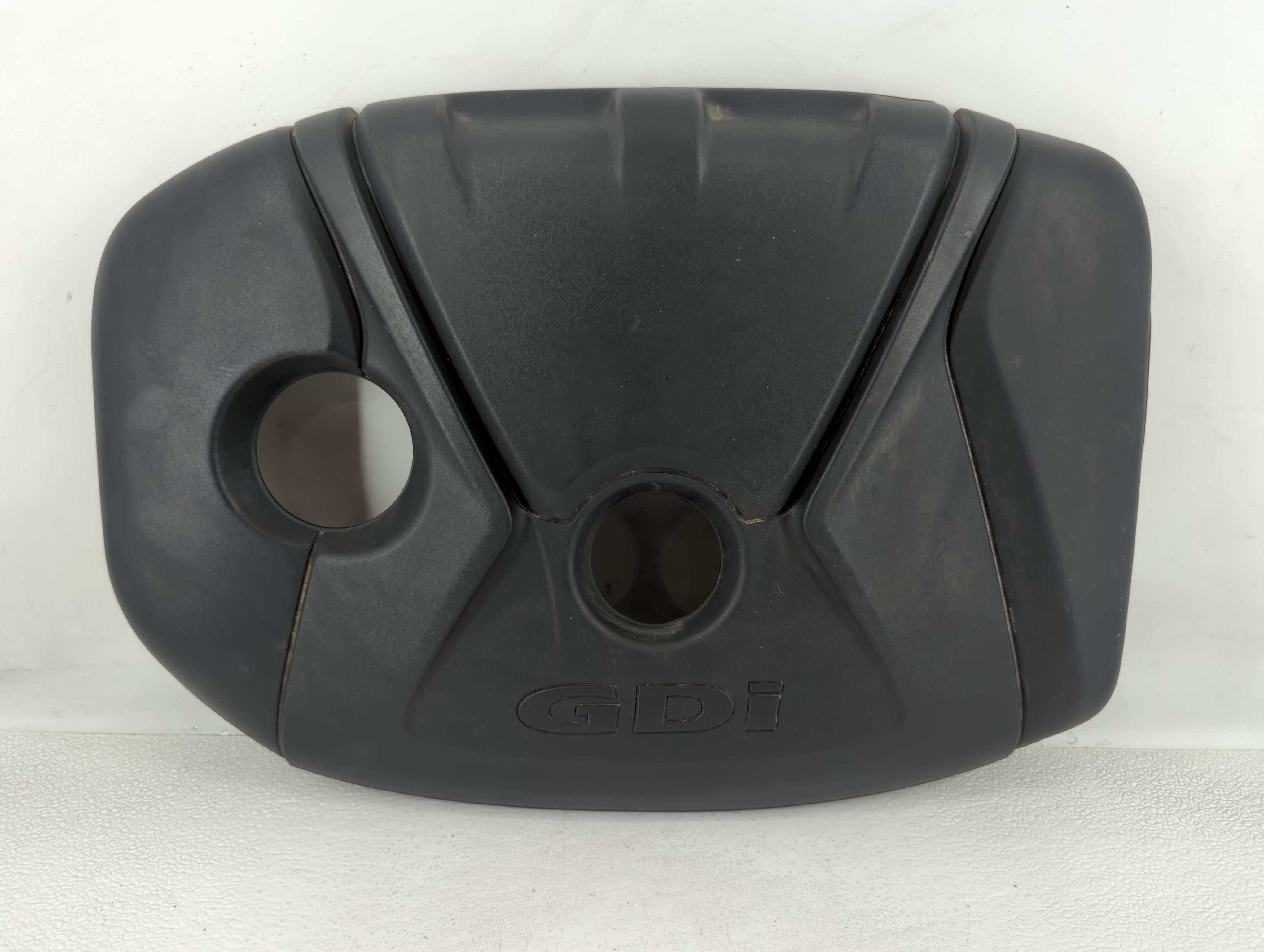 Picture of 2017 Hyundai Elantra Engine Cover 610871