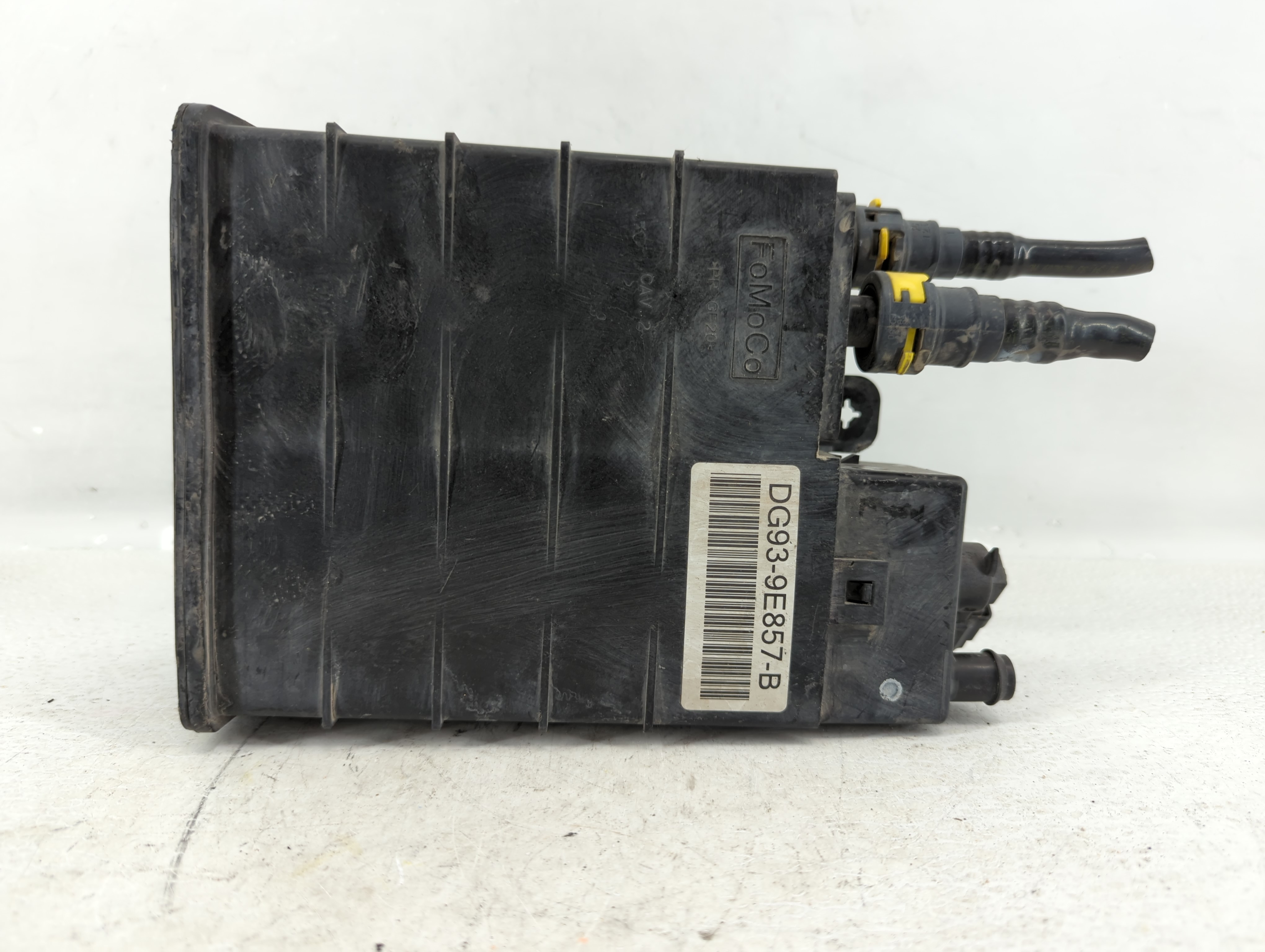 2014 Ford Fusion Fuel Vapor Charcoal Canister 610935 - Oemusedautoparts1.com