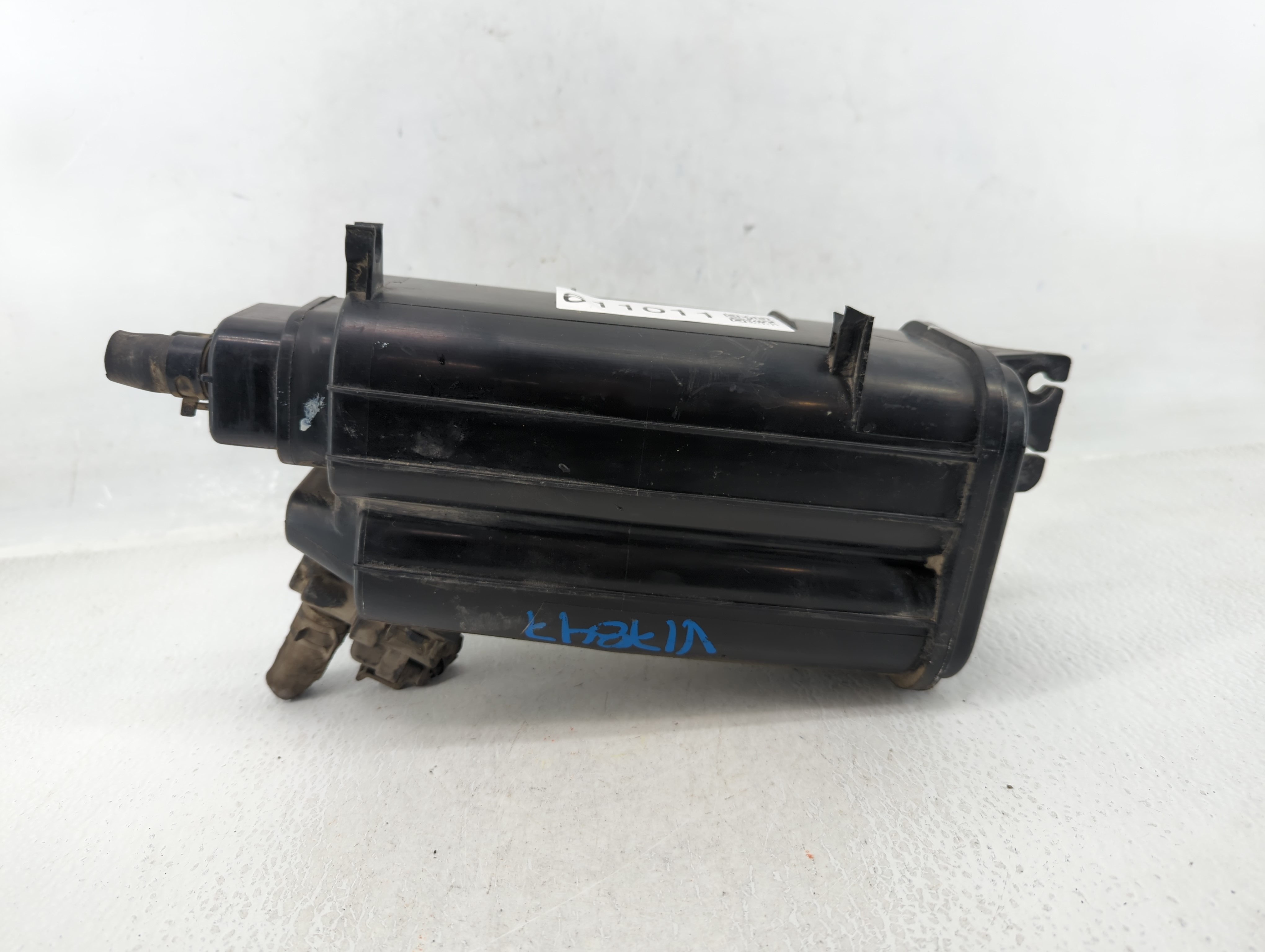 2013 Kia Soul Fuel Vapor Charcoal Canister 611011 - Oemusedautoparts1.com