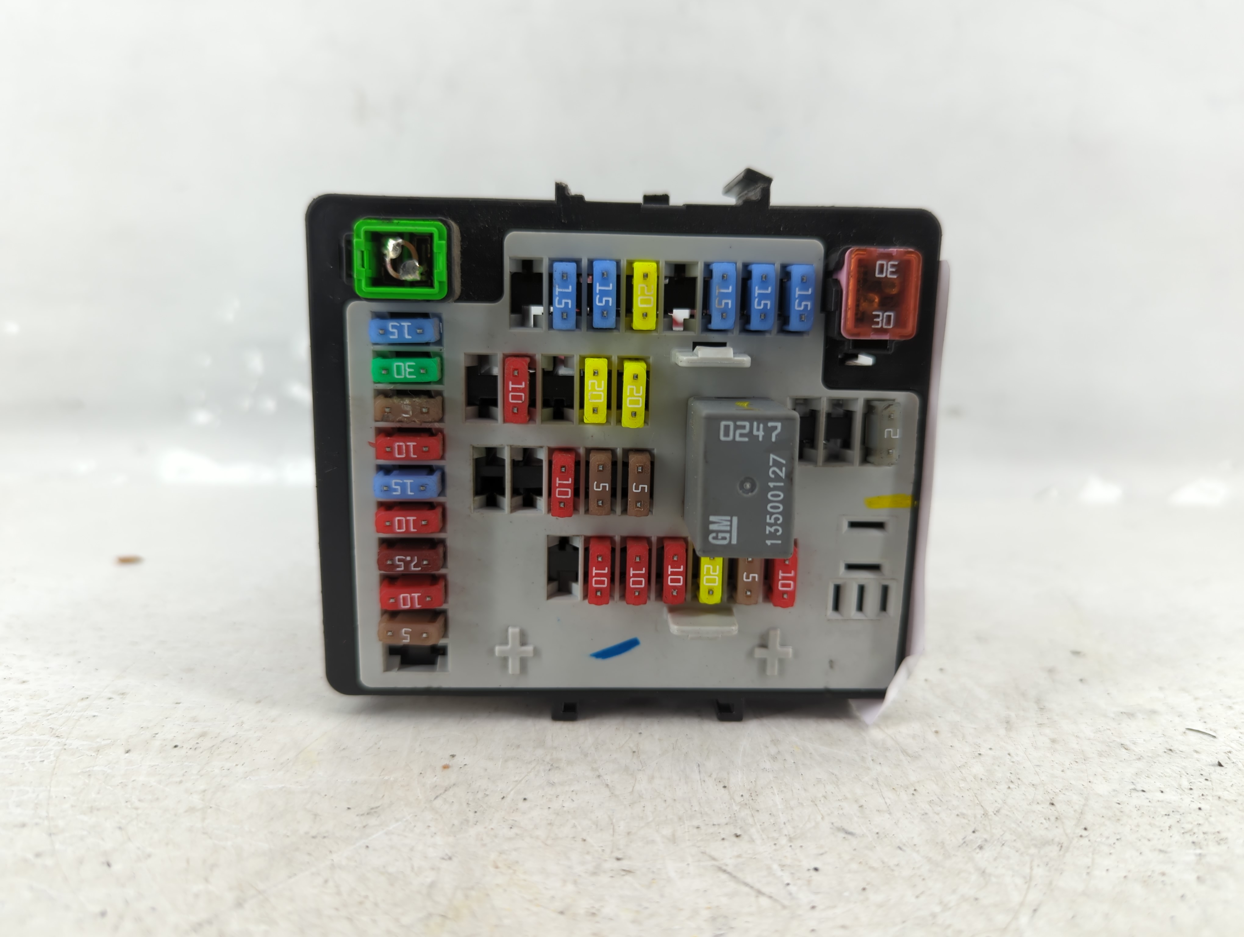2013-2016 Chevrolet Equinox Fusebox Fuse Box Relay Module 611632 - Oemusedautoparts1.com