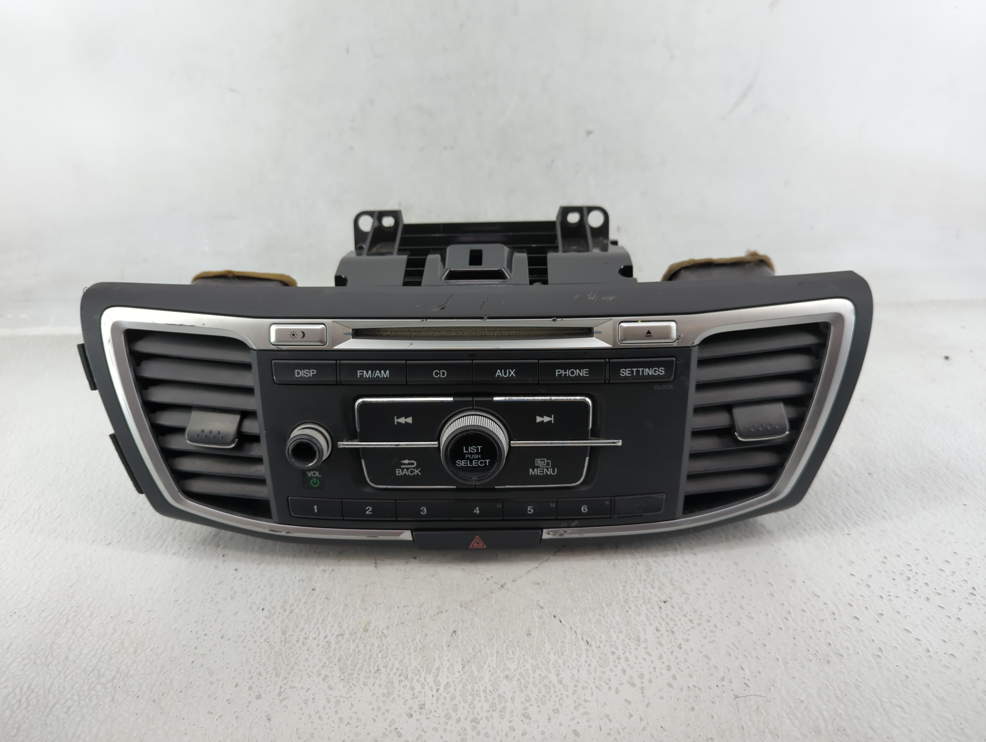 2013-2015 Honda Accord Am Fm Cd Player Radio Receiver 612510 - Oemusedautoparts1.com