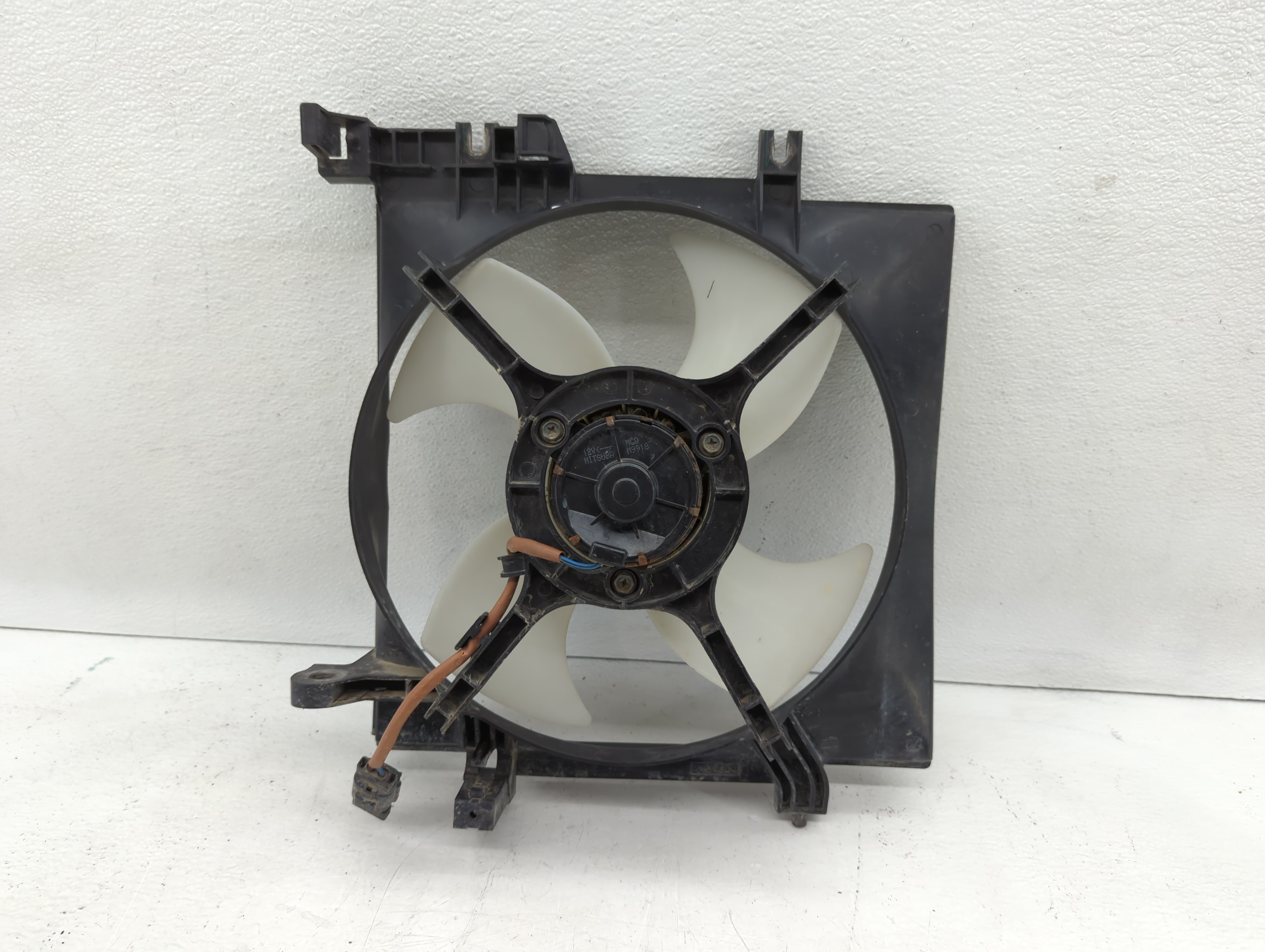 Subaru Forester Left Radiator Fan Motor Assembly 612522 - Oemusedautoparts1.com