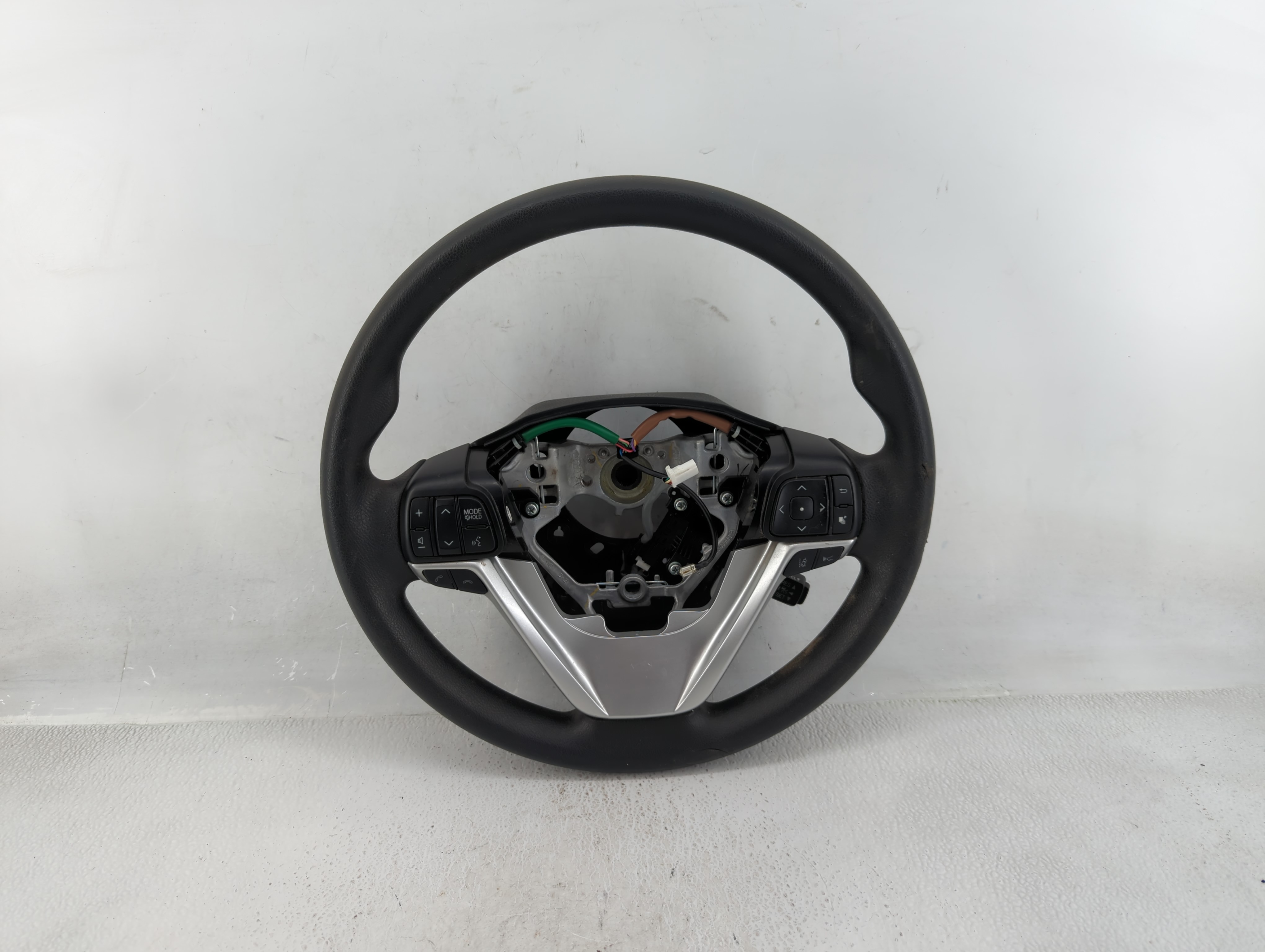 2019 Toyota Highlander Steering Wheel Gs120-05860 613291 - Oemusedautoparts1.com