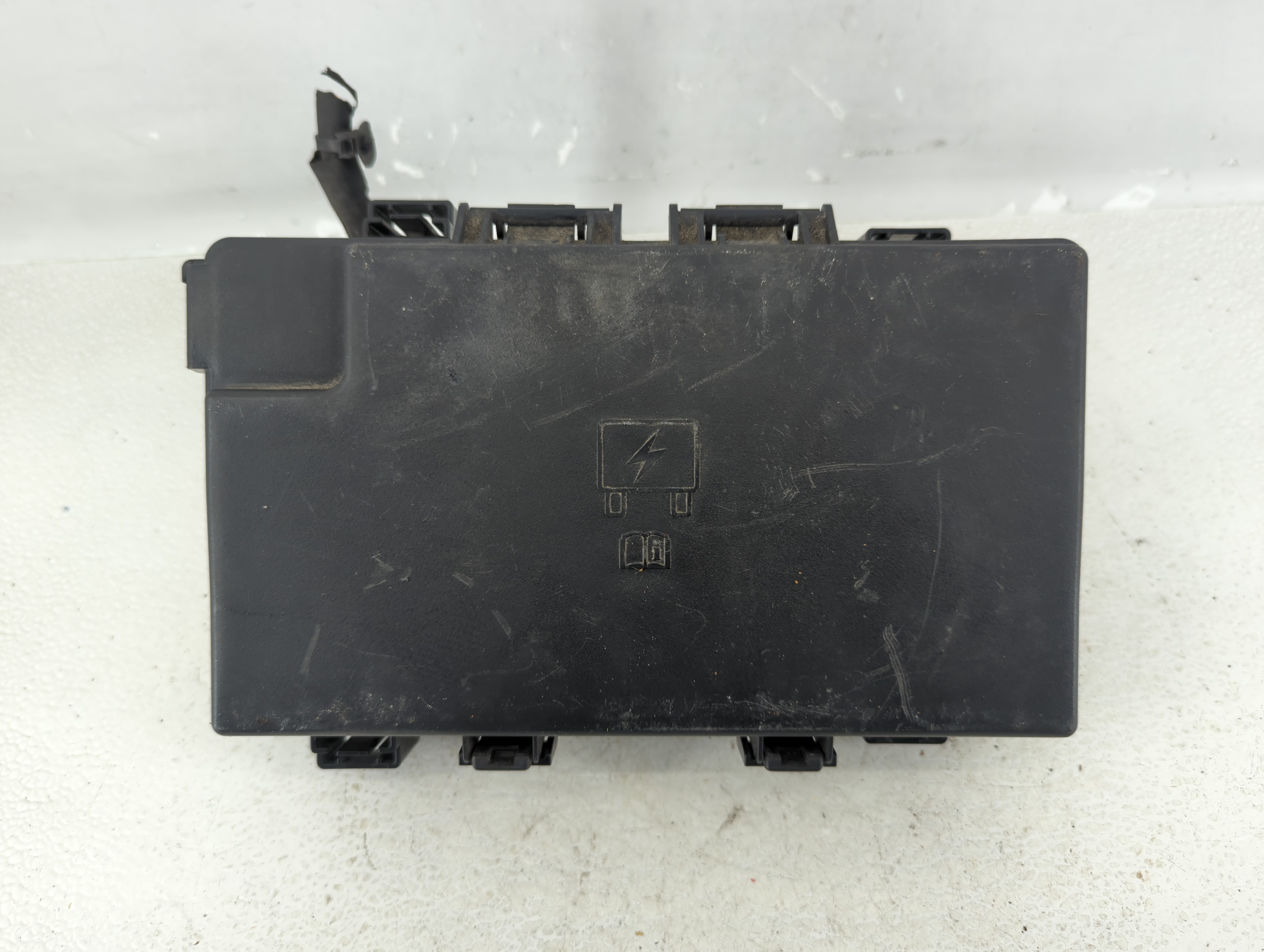 2016 Ram 1500 Fusebox Fuse Box Relay Module P6822371ac 613562 - Oemusedautoparts1.com