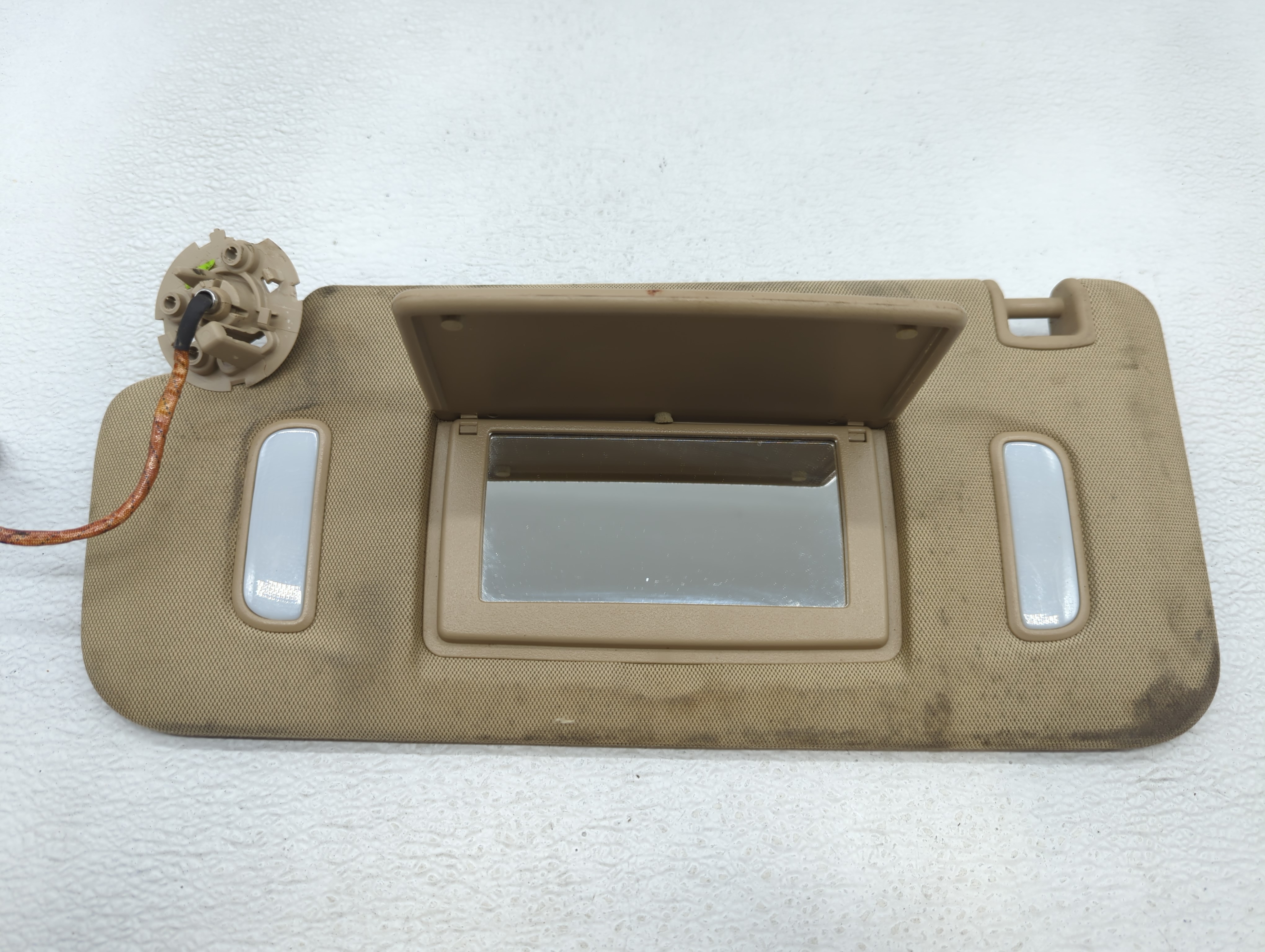 Picture of 2013-2021 Buick Encore Driver Sun Visor Mirror Left Sunvisor Beige 613827
