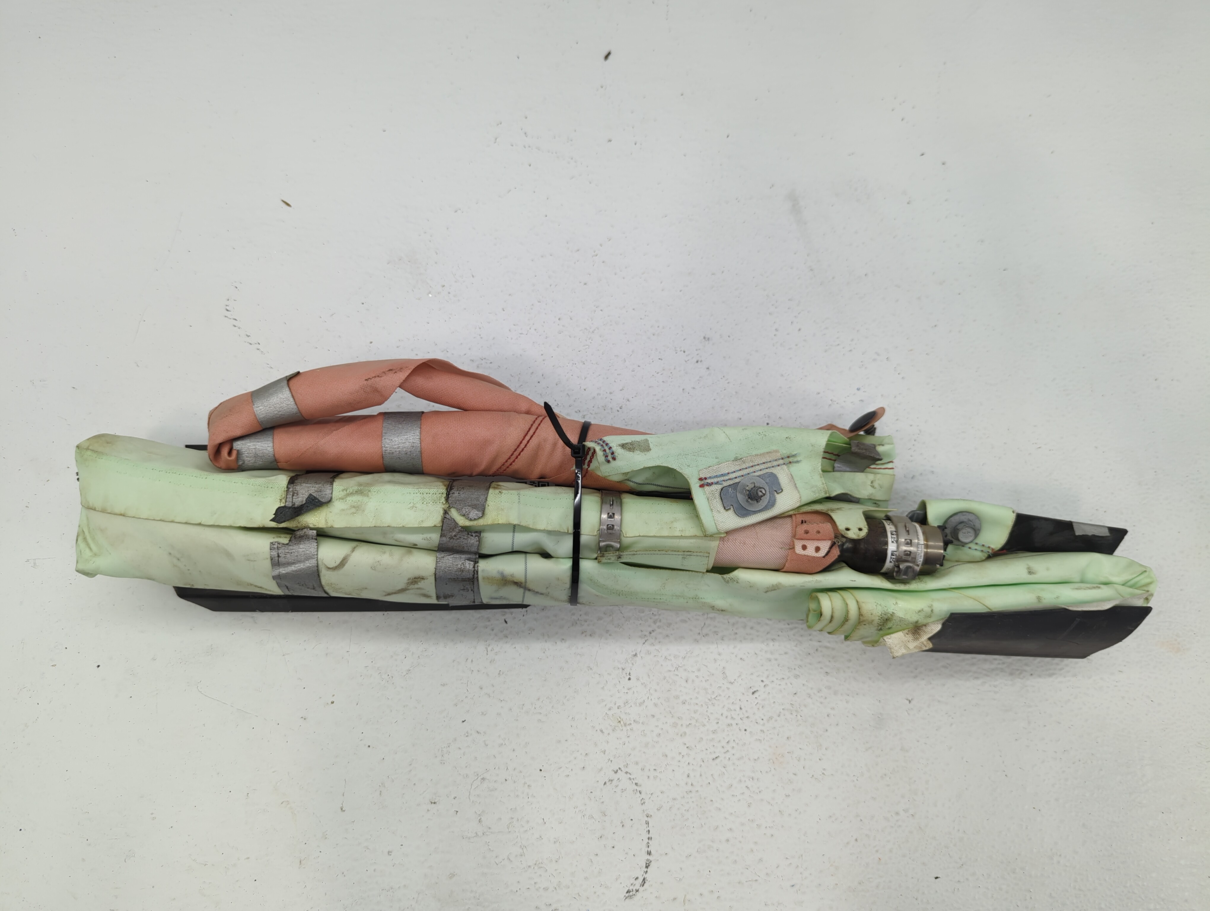 2013-2013 Ram 3500 Passenger Curtain Air Bag Oem 615443 - Oemusedautoparts1.com