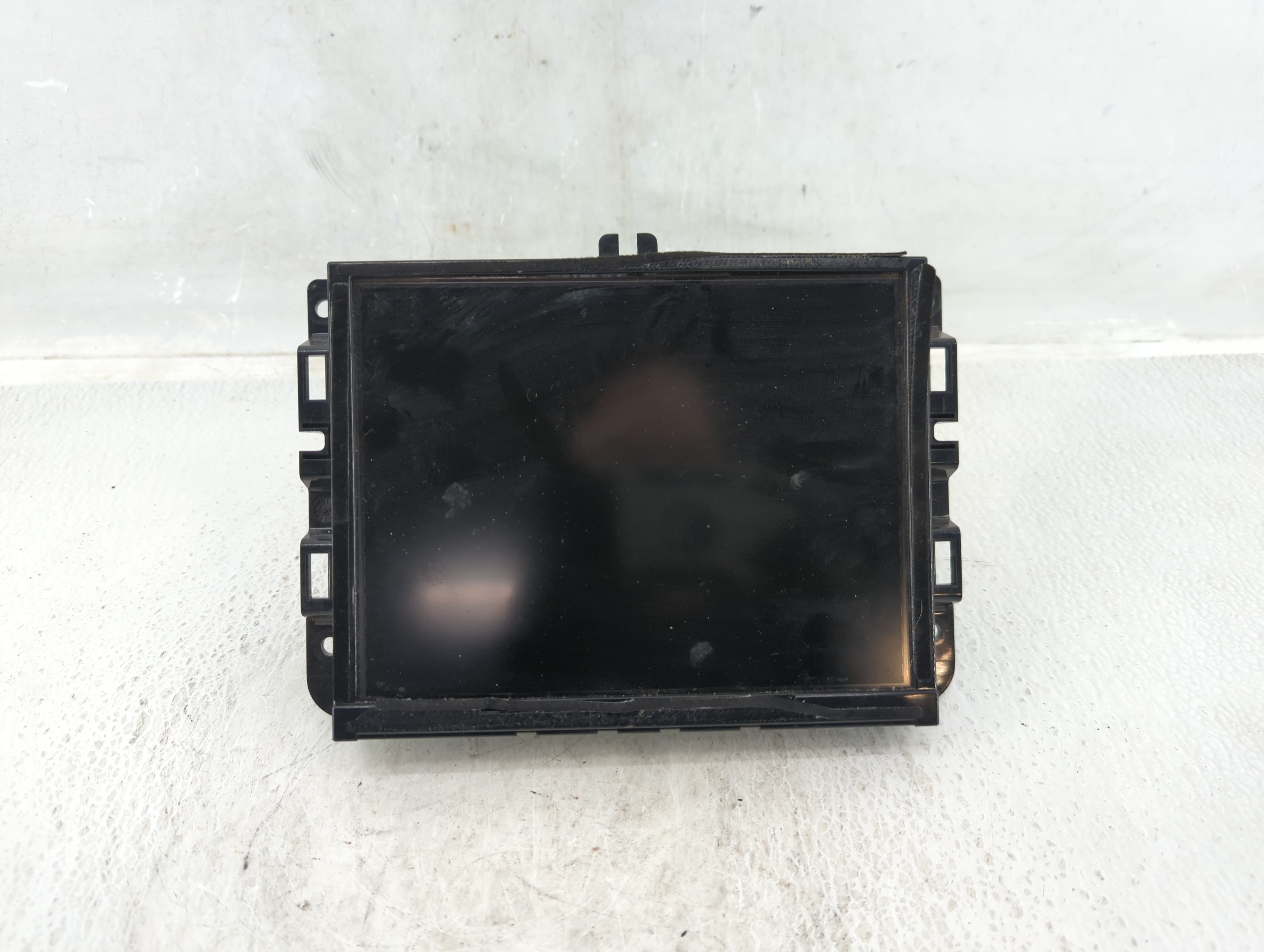 2020 Jeep Compass Am Fm Cd Player Radio Receiver 615684 - Oemusedautoparts1.com
