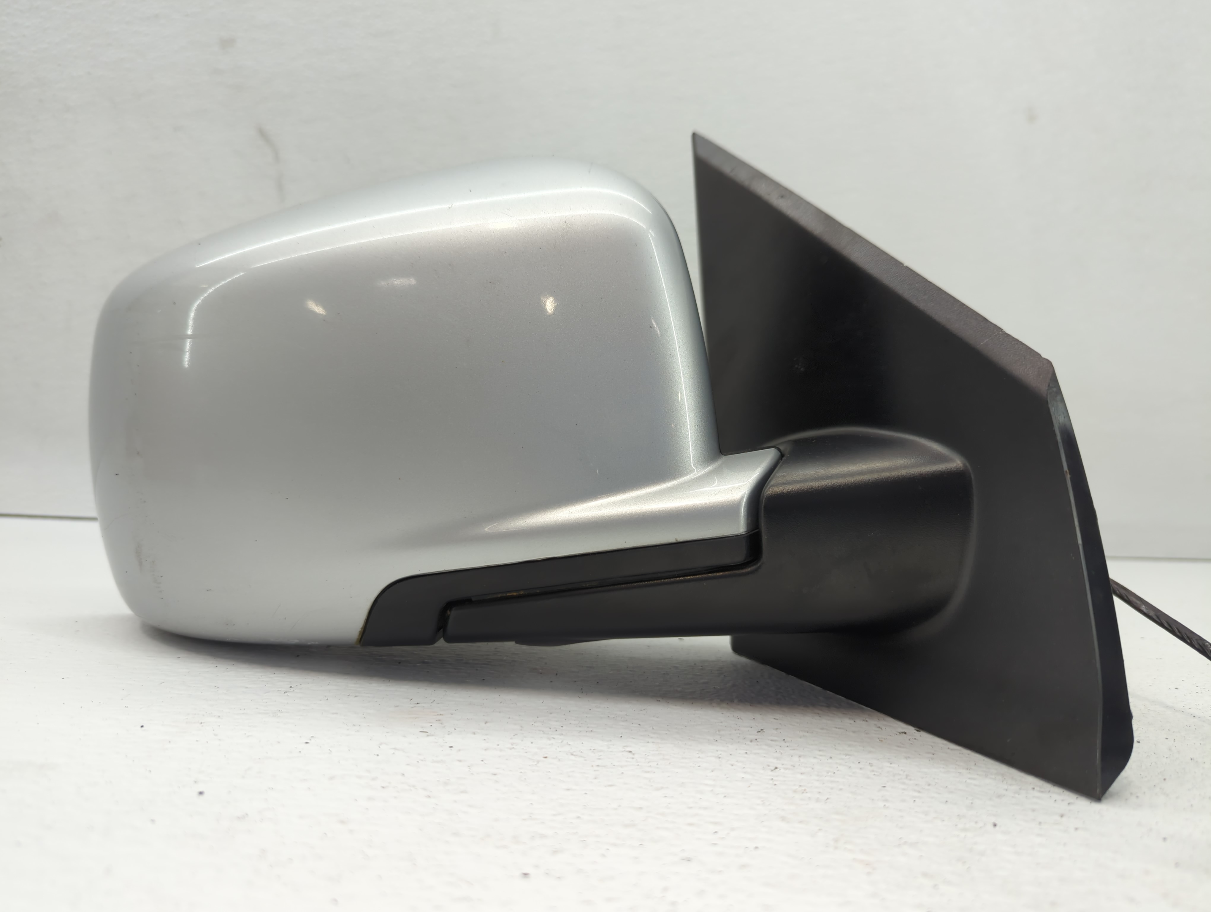 Picture of 2014 Dodge Journey Passenger Right Side View Power Door Mirror Silver 615813