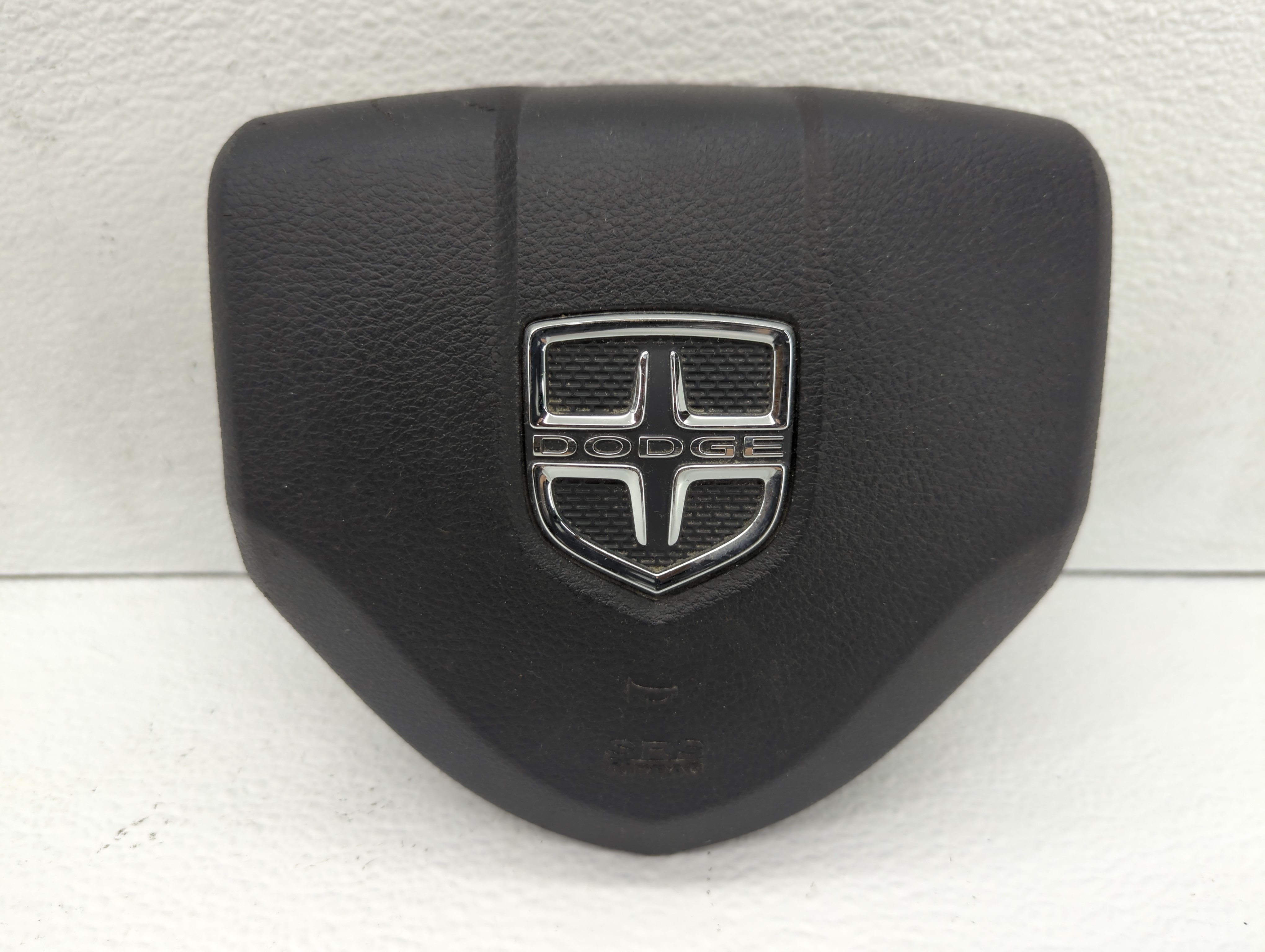 Picture of Dodge Caravan Air Bag Driver Left Steering Wheel Mounted 616109