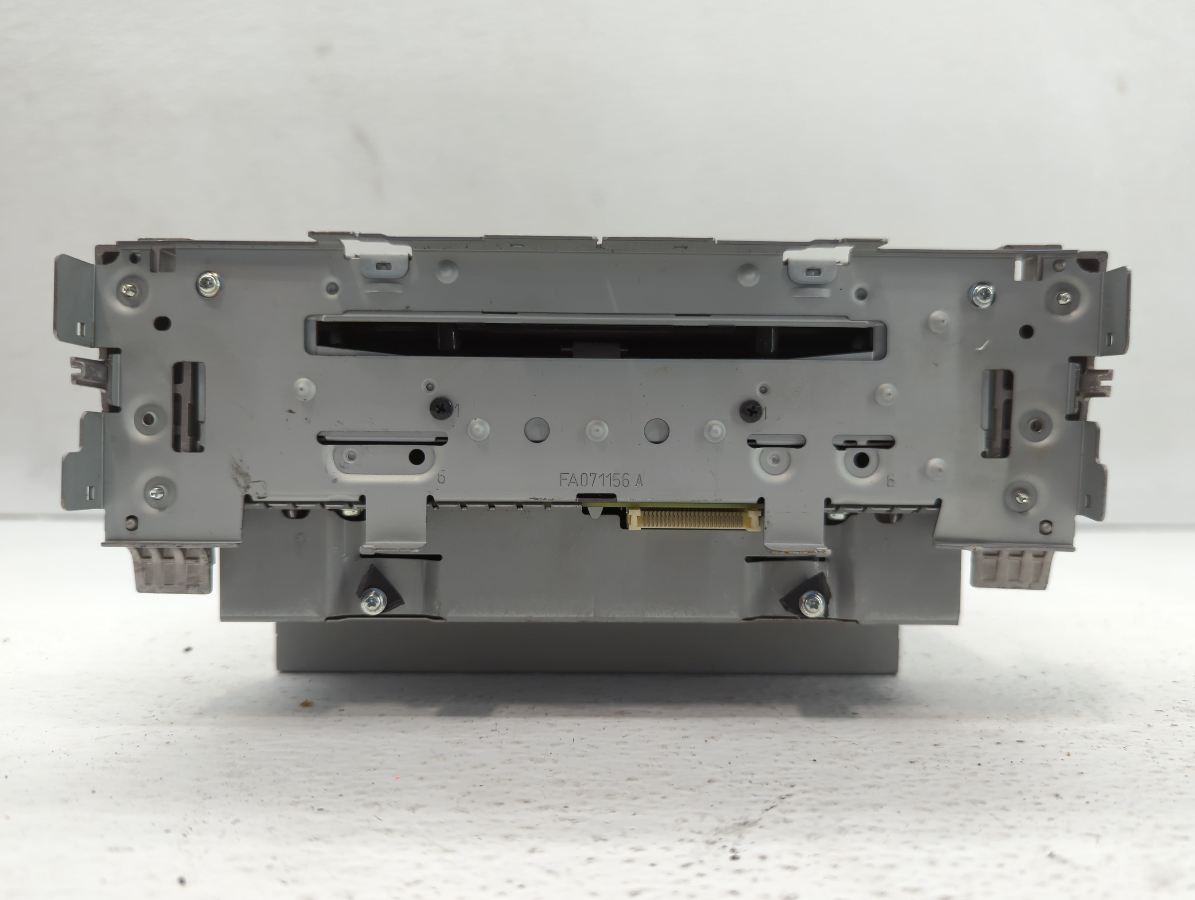 2013-2013 Mercedes-benz C250 Am Fm Cd Player Radio Receiver 616380 - Oemusedautoparts1.com