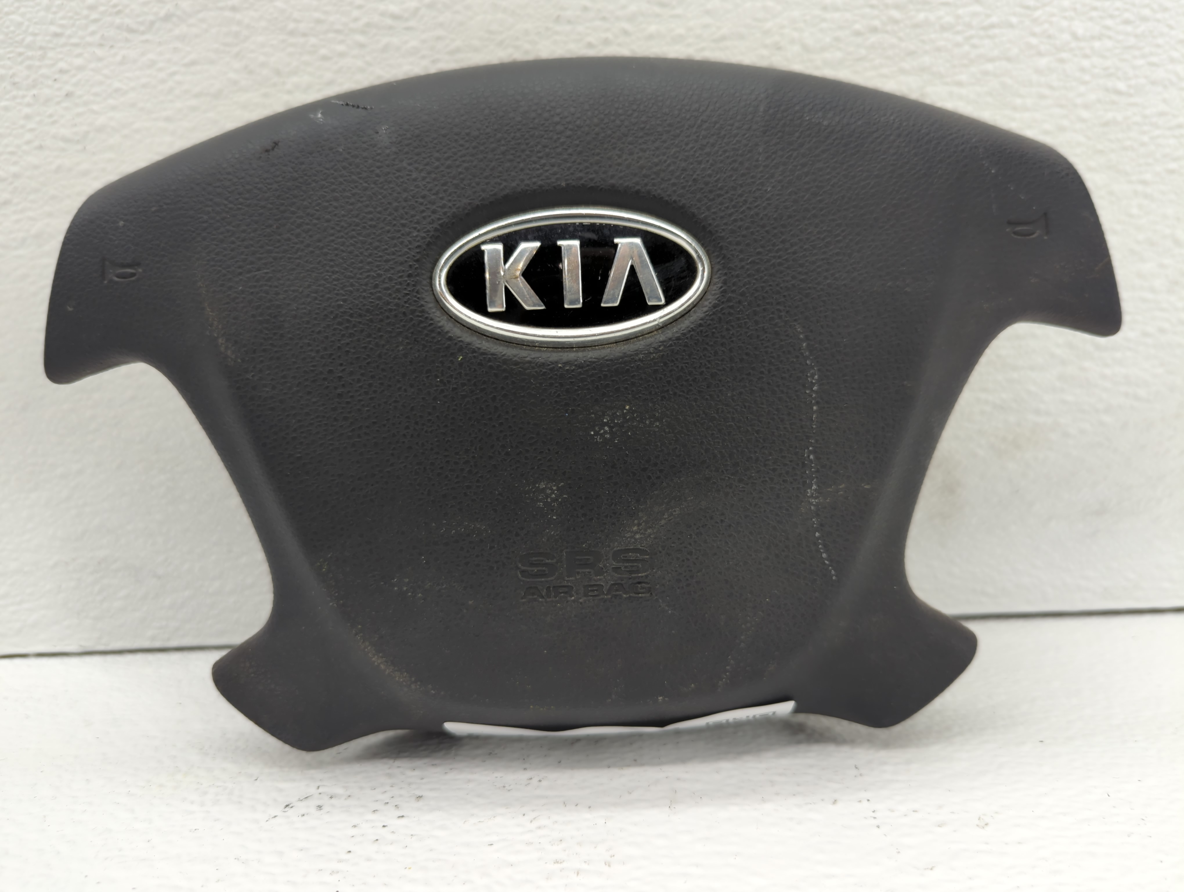 Picture of 2007-2012 Kia Rondo Air Bag Driver Left Steering Wheel Mounted 616671