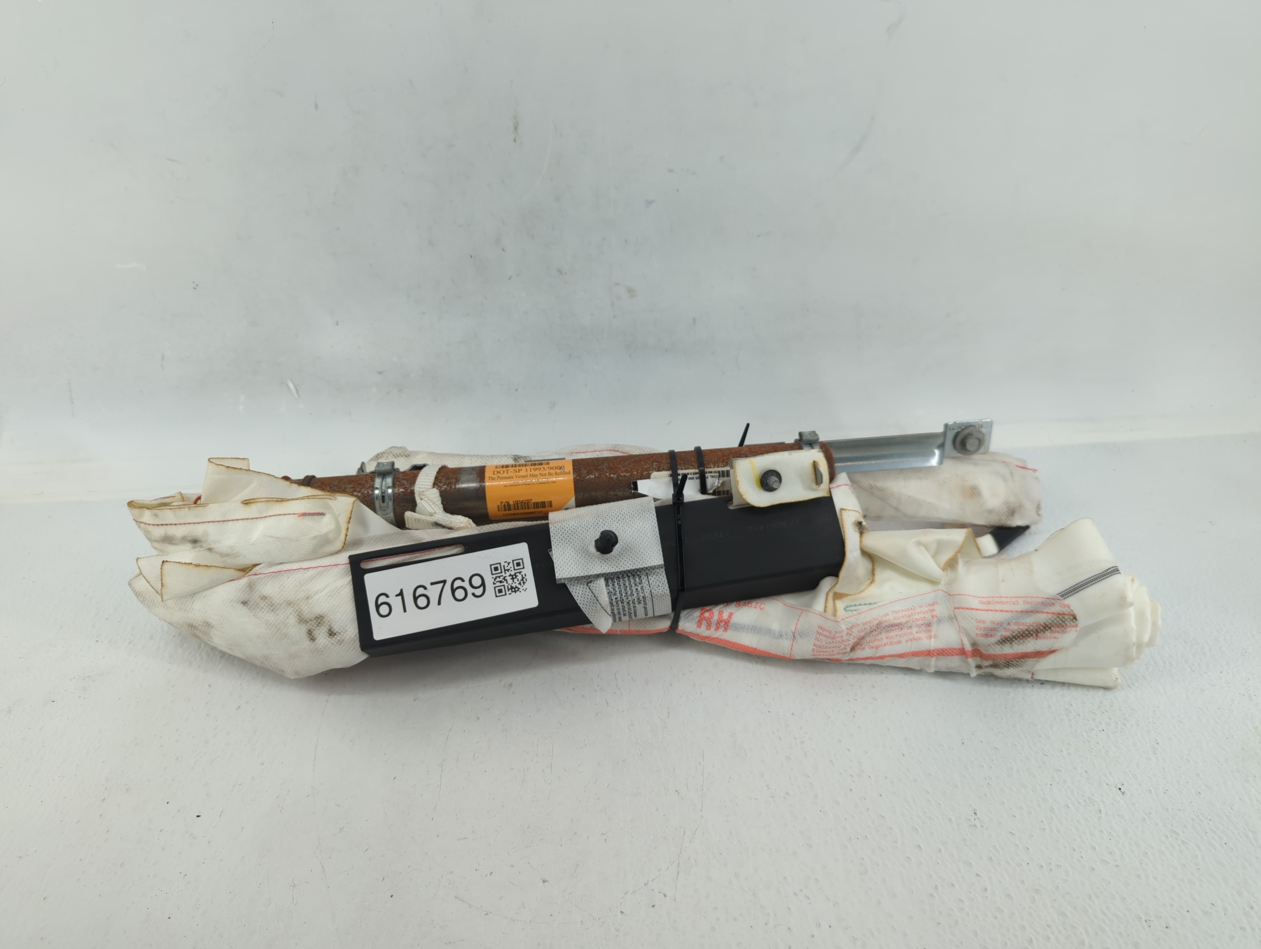 Picture of Dodge Ram 2500 Air Bag Passenger Right Dashboard Oem 616769