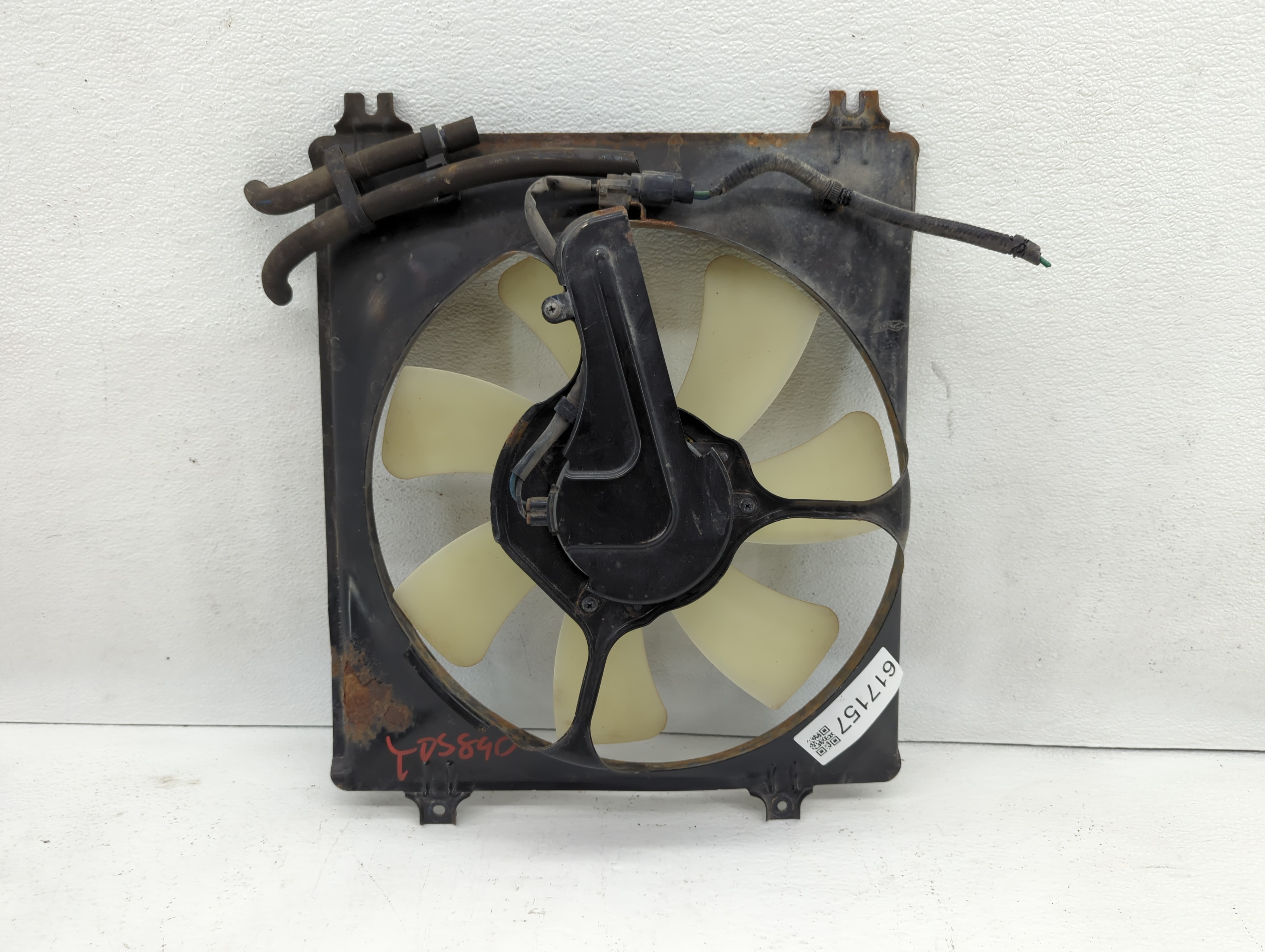 Picture of 2009-2014 Acura Tl Front Right Electric Cooling Motor - Oem 617157