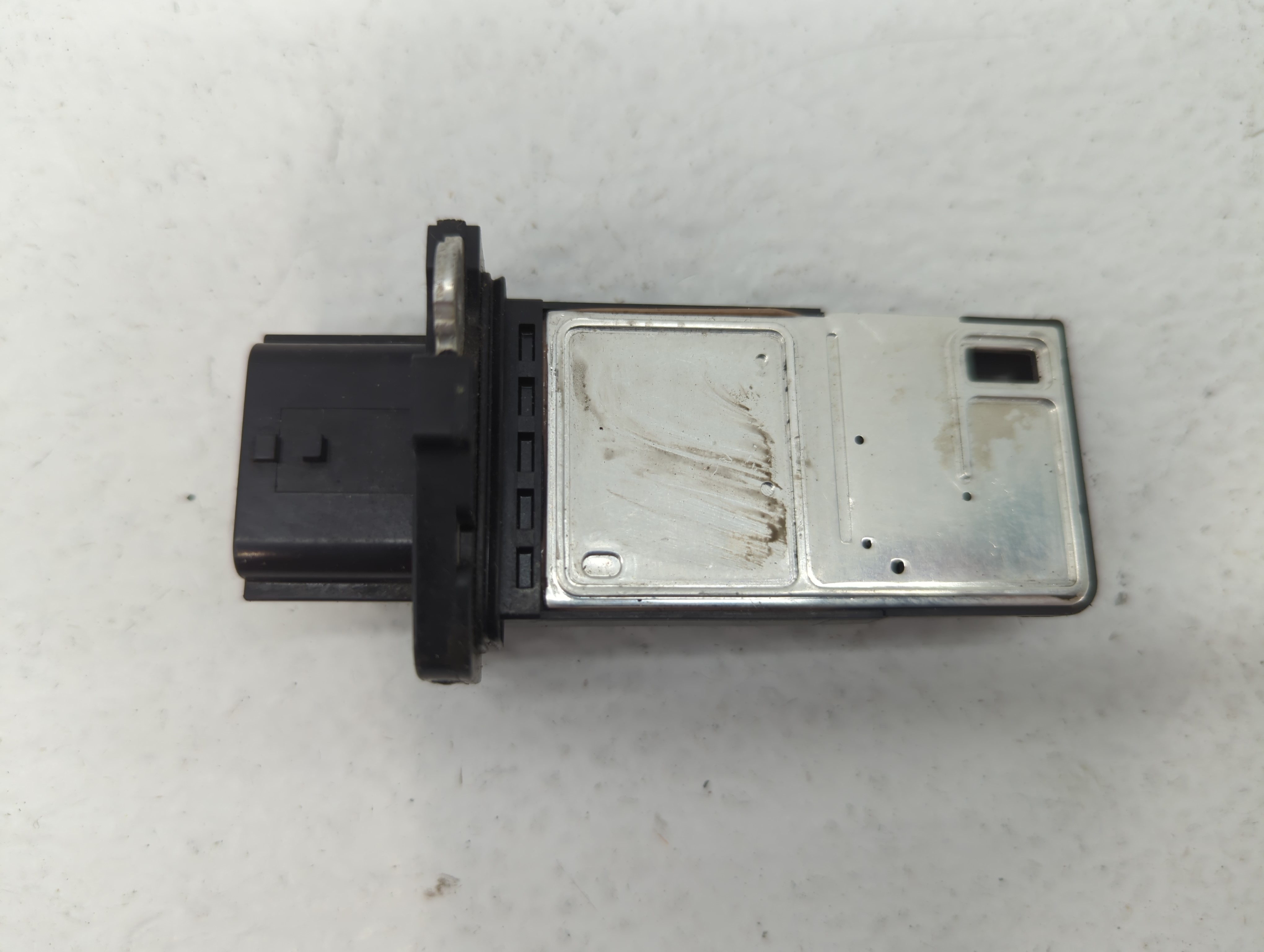 Picture of 2008-2015 Nissan Rogue Mass Air Flow Meter Maf 617240