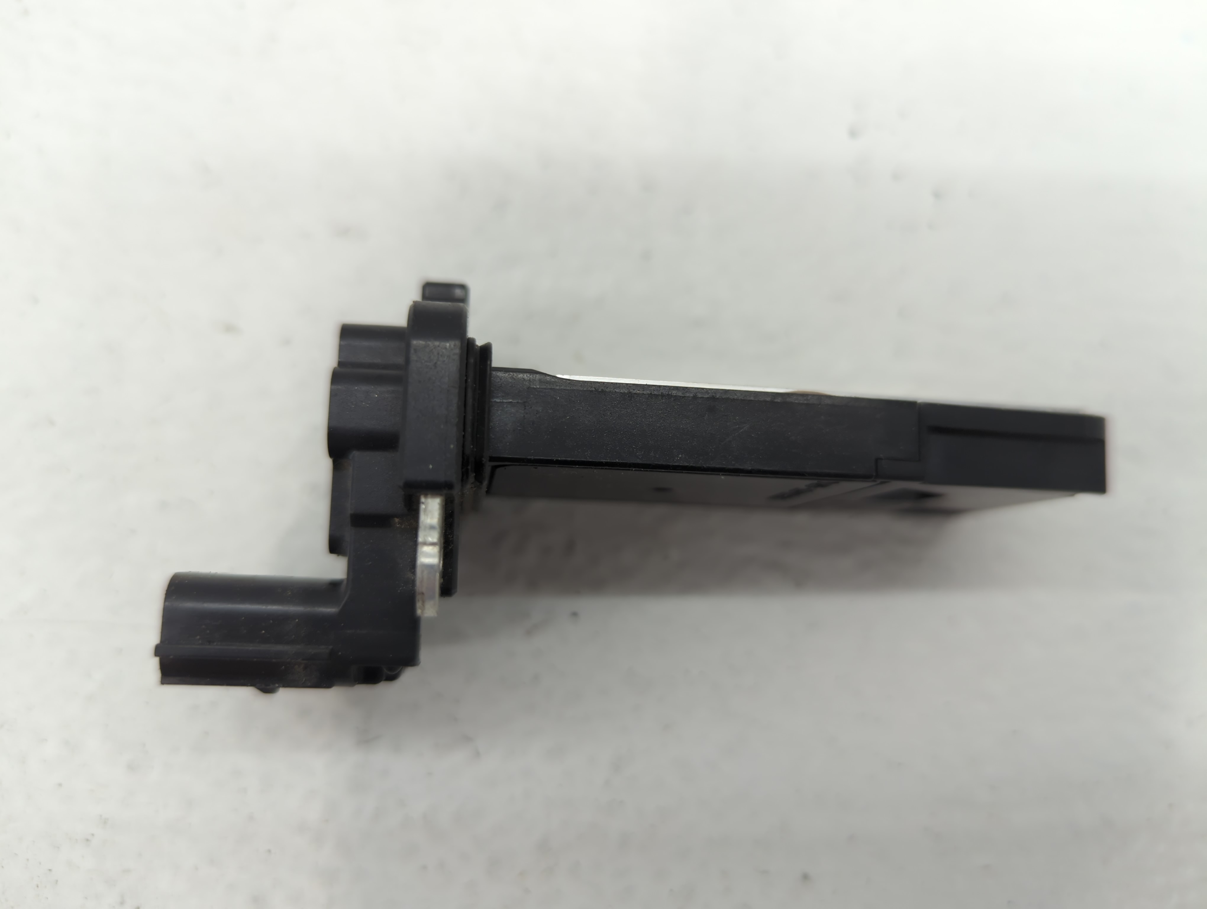 Nissan Sentra Mass Air Flow Meter Maf 617278 - Oemusedautoparts1.com