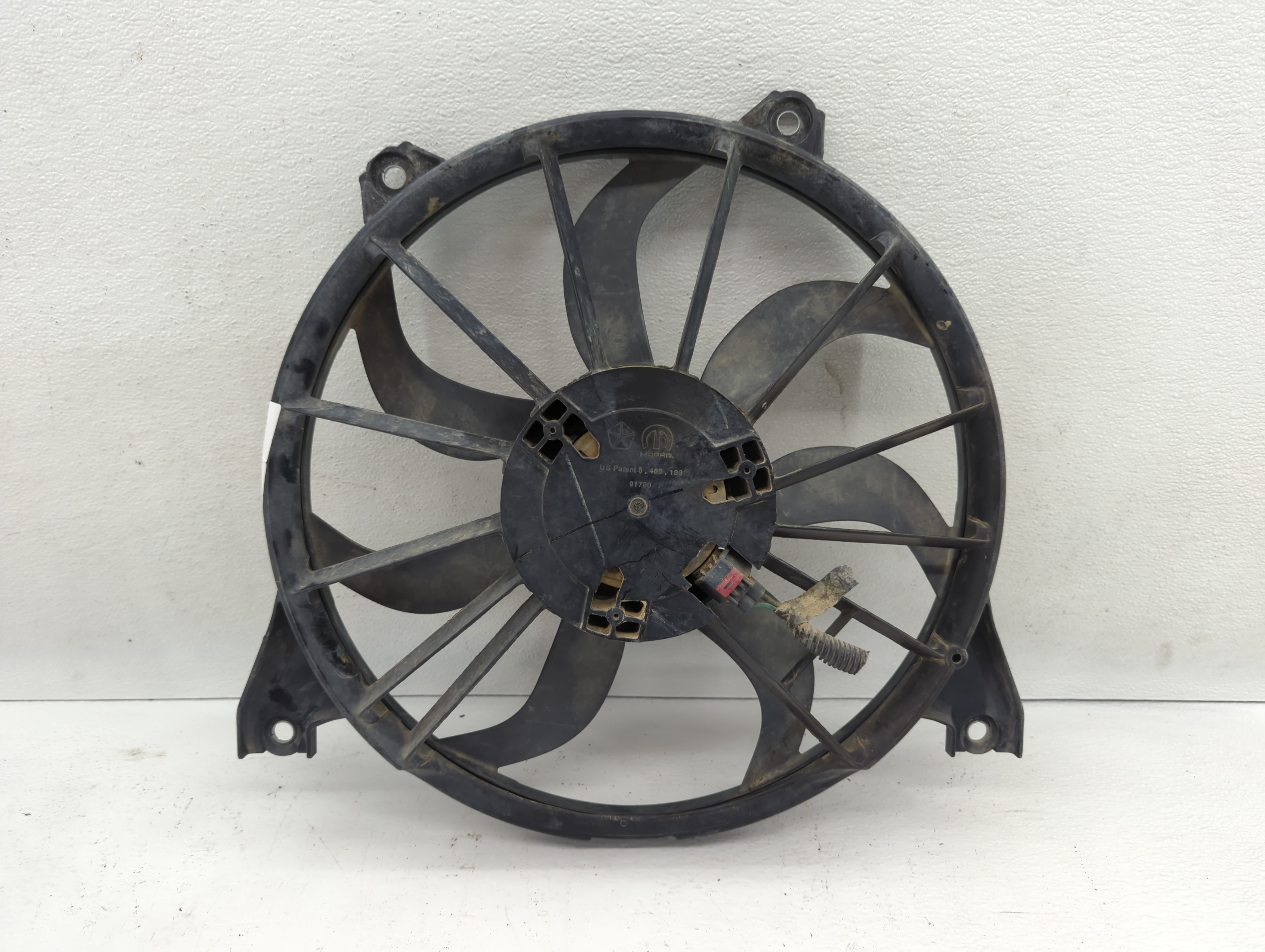 2009-2020 Dodge Journey Left Radiator Fan Motor Assembly 617536 - Oemusedautoparts1.com