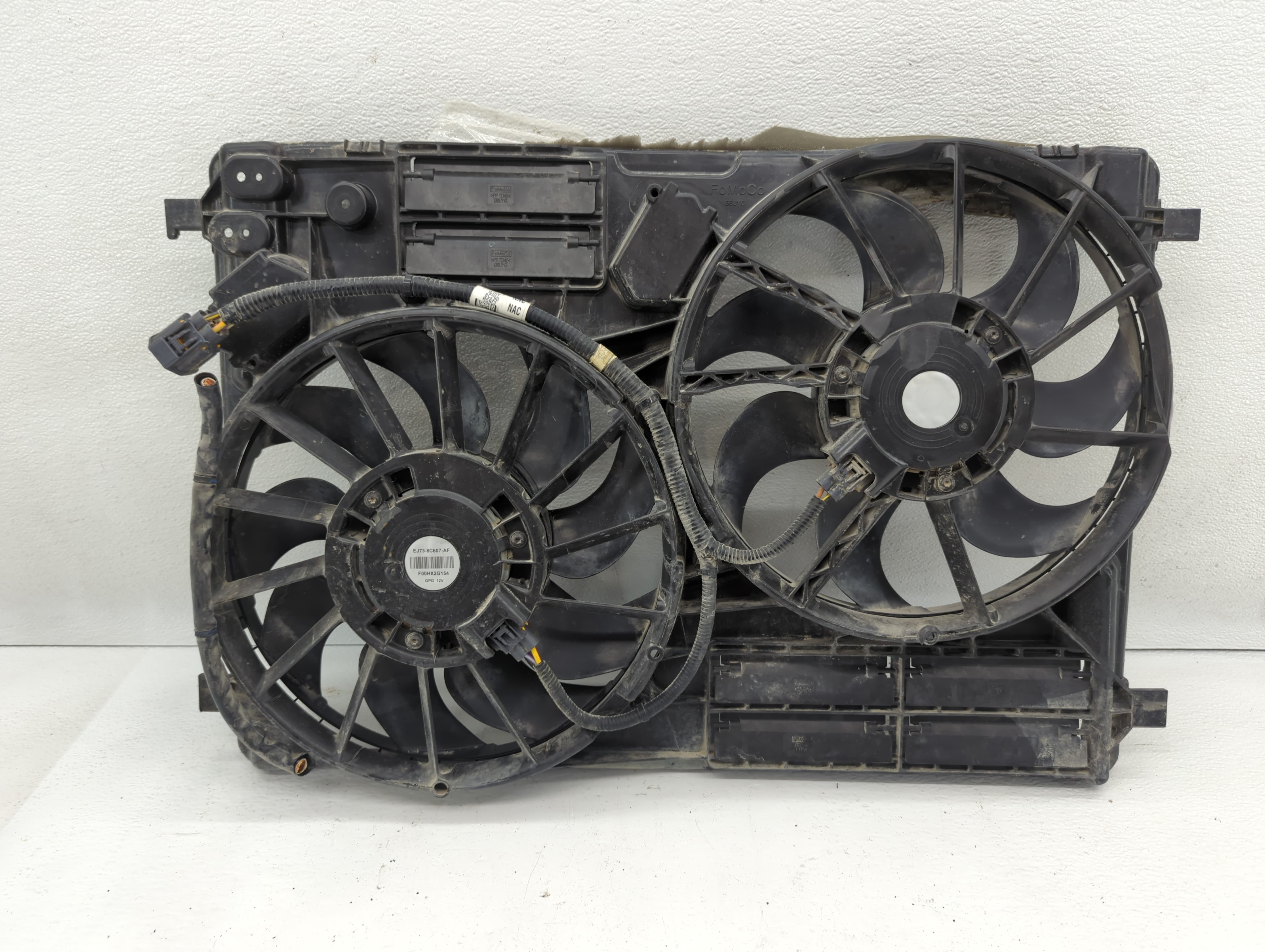 2017-2019 Ford Escape Left Radiator Fan Motor Assembly 617539 - Oemusedautoparts1.com