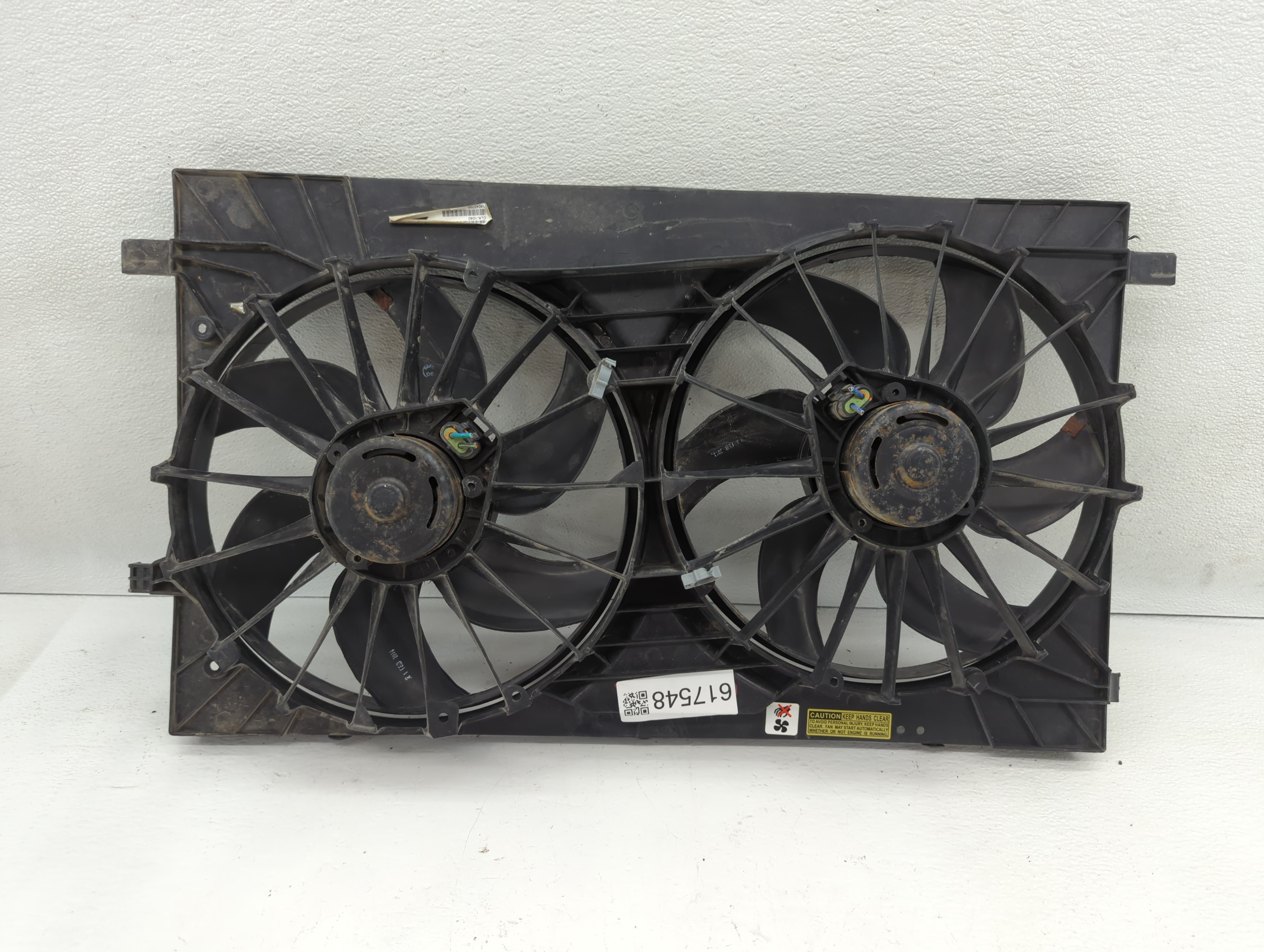 Picture of 2008-2012 Dodge Caliber Left Radiator Fan Motor Assembly 617548