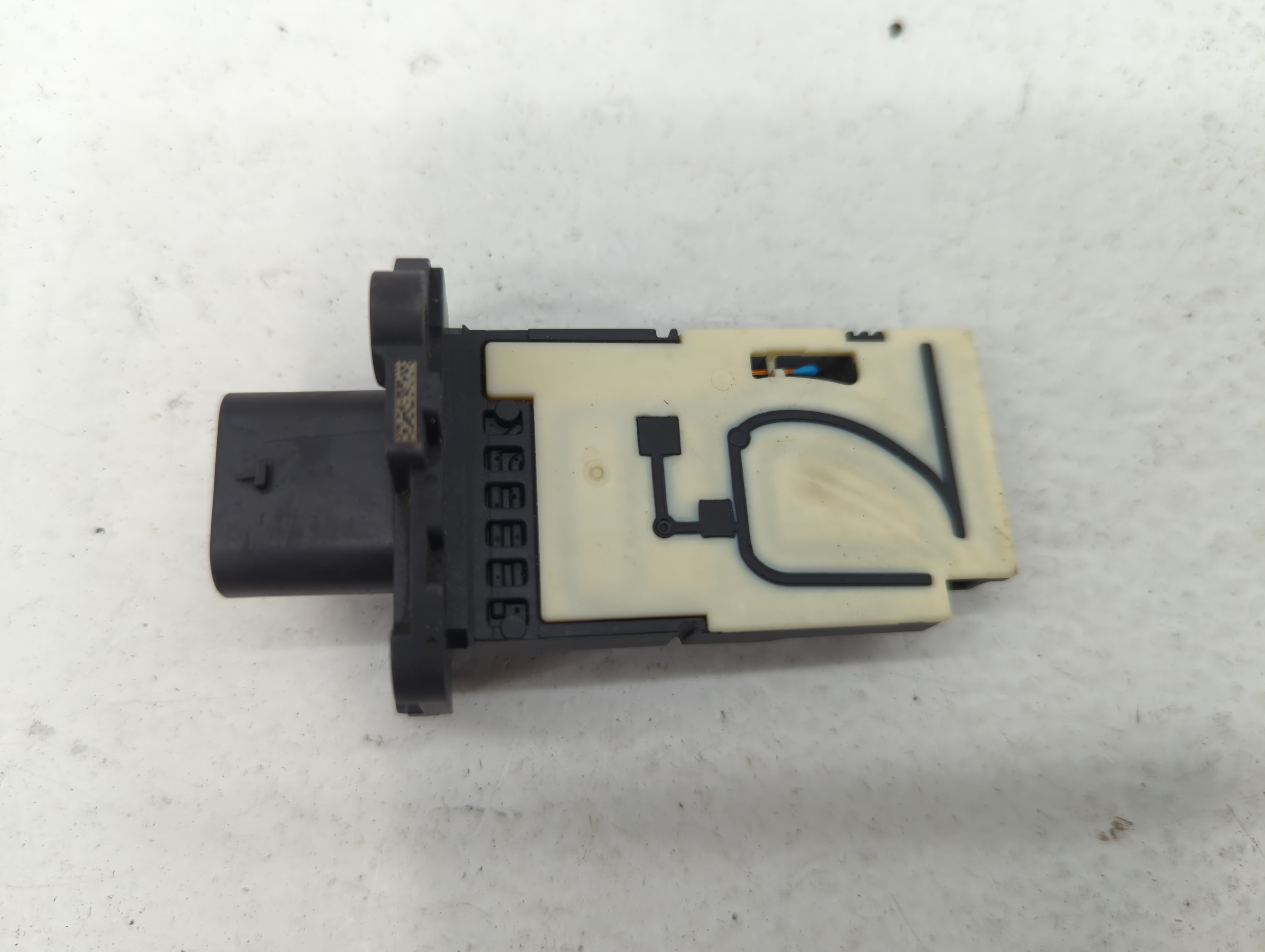 Picture of 2015-2018 Jeep Renegade Mass Air Flow Meter Maf 617650