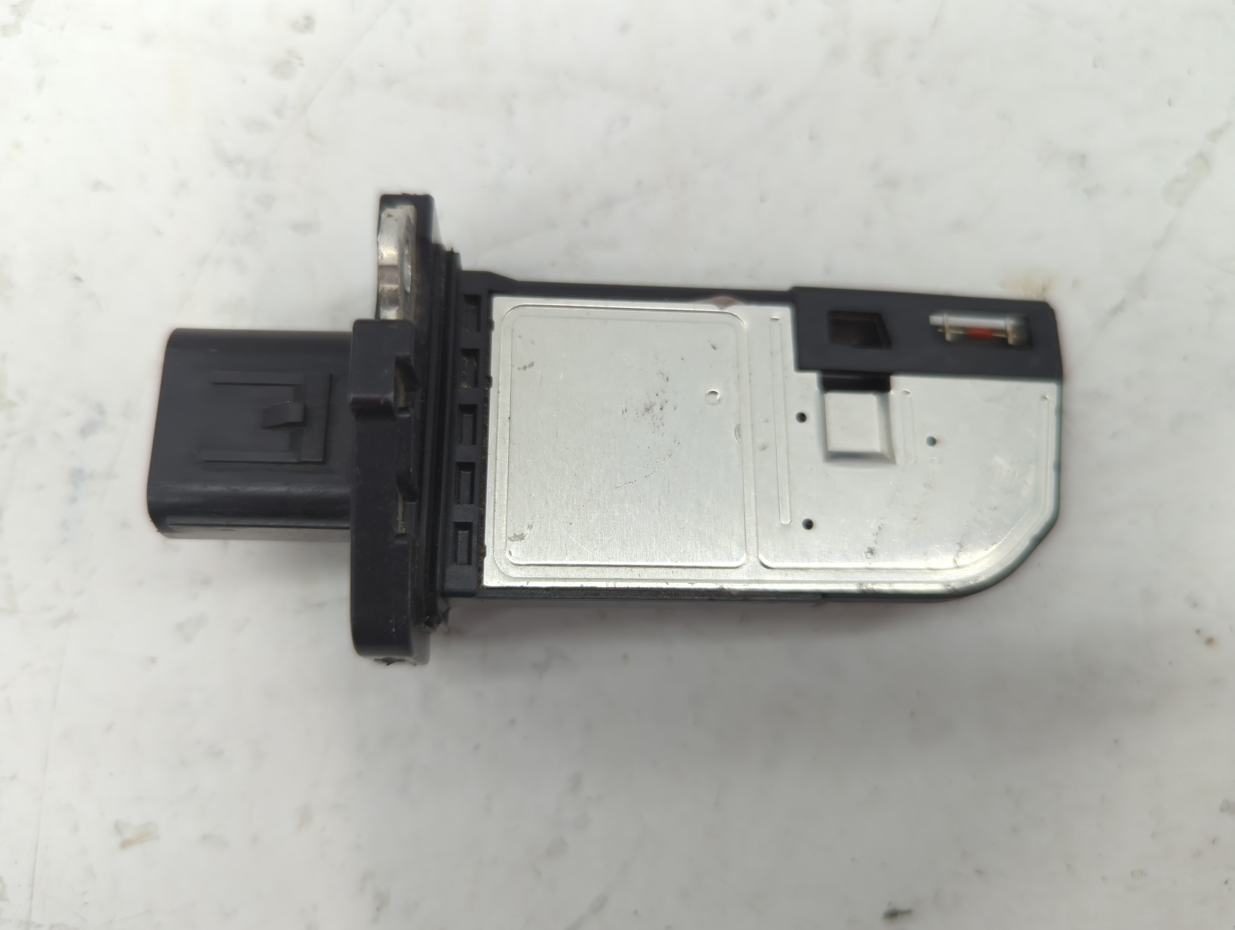Picture of Ford F-350 Mass Air Flow Meter Maf 617787