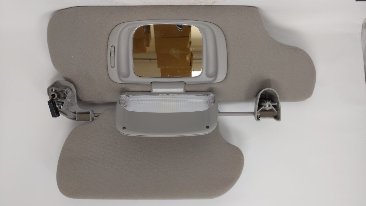 Picture of 2000-2007 Ford Taurus Passenger Right Sun Visor Sunvisor Gray 61823