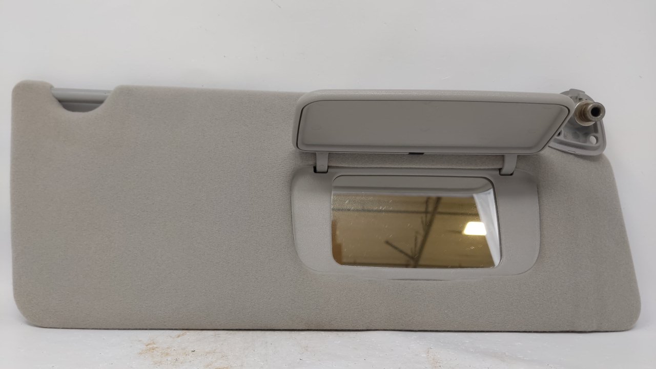Picture of 2002 Toyota Camry Passenger Sun Visor Mirror Right Sunvisor Gray 61836
