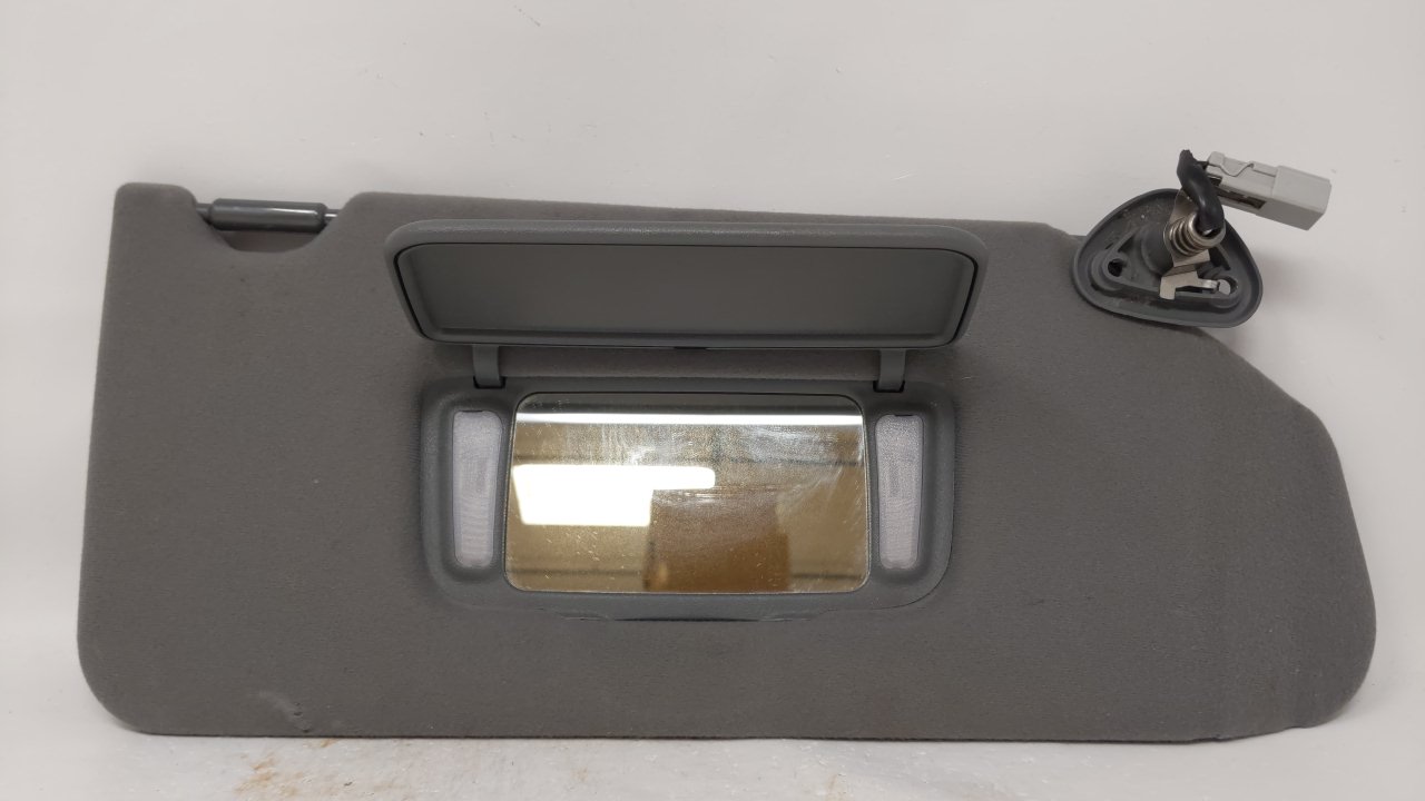 Picture of 1998-2002 Honda Accord Passenger Right Sun Visor Sunvisor Gray 61837