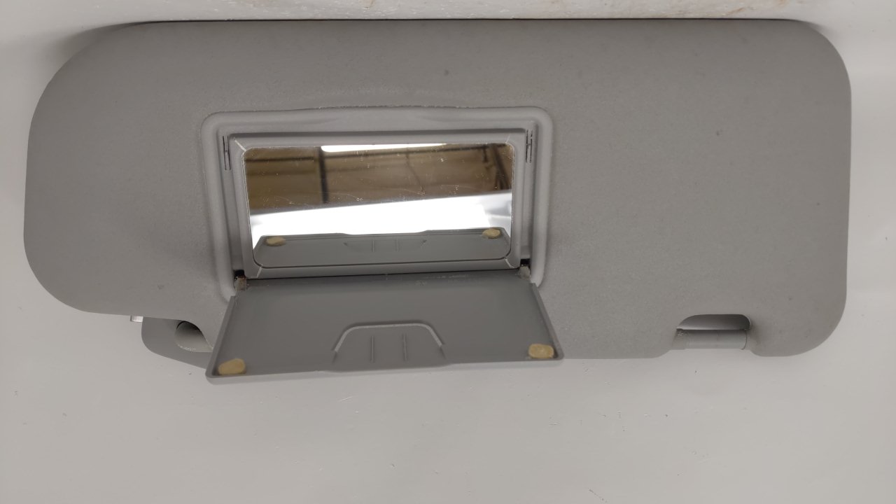 Picture of 2004-2009 Mazda 3 Passenger Right Sun Visor Sunvisor Gray 61843