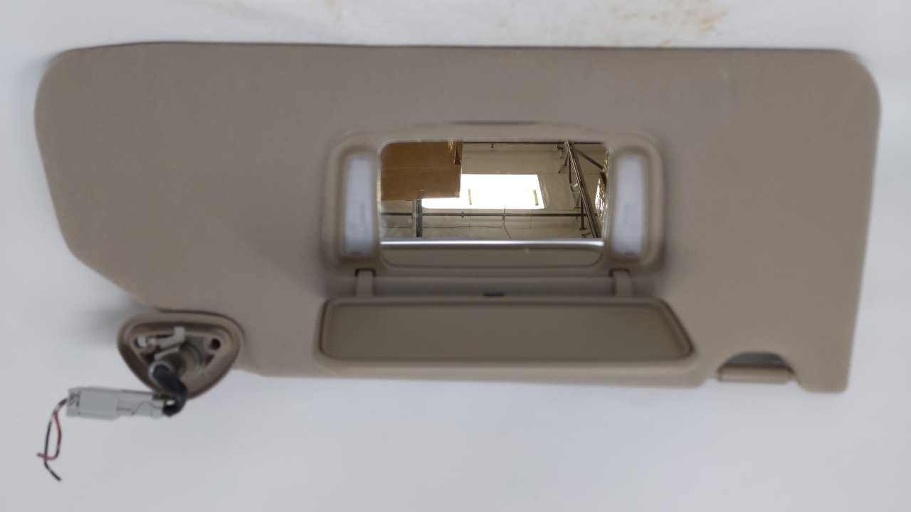 Picture of 1998-2002 Honda Accord Passenger Right Sun Visor Sunvisor Tan 61844