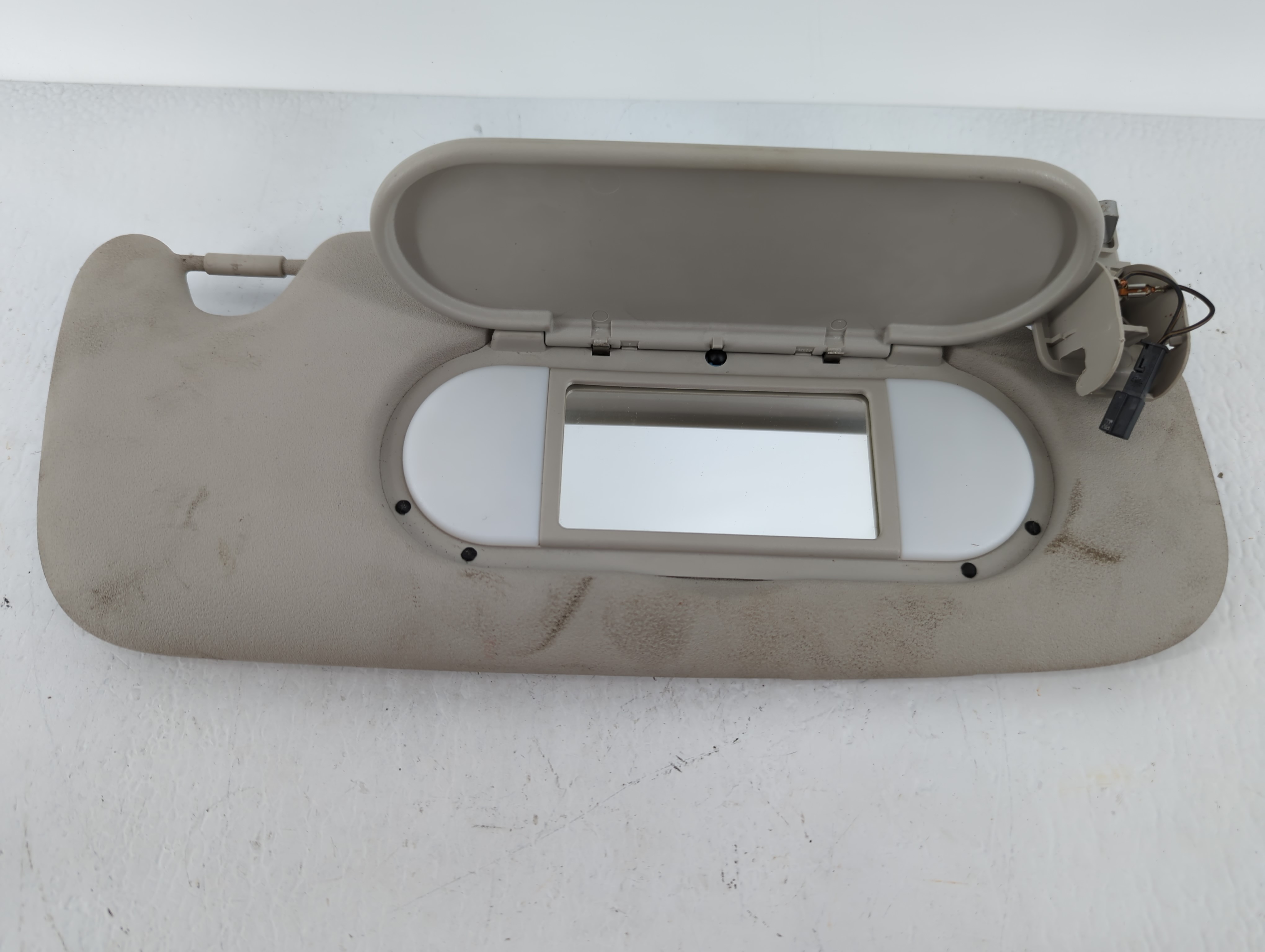 2017 Mini Cooper Passenger Sun Visor Mirror Right Sunvisor Light Grey 618818 - Oemusedautoparts1.com