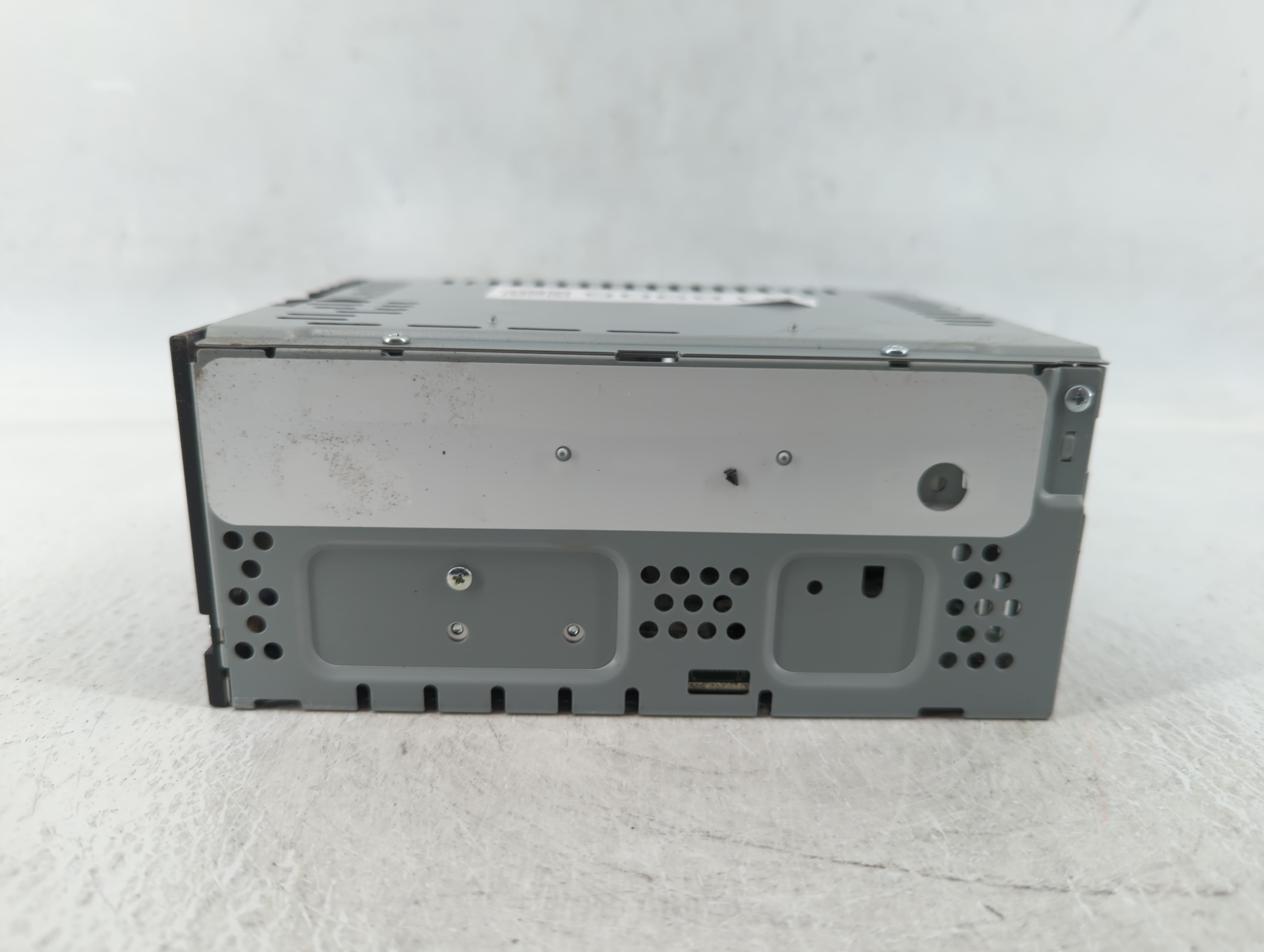Picture of 2015-2019 Ford Escape Am Fm Cd Player Radio Receiver 618905