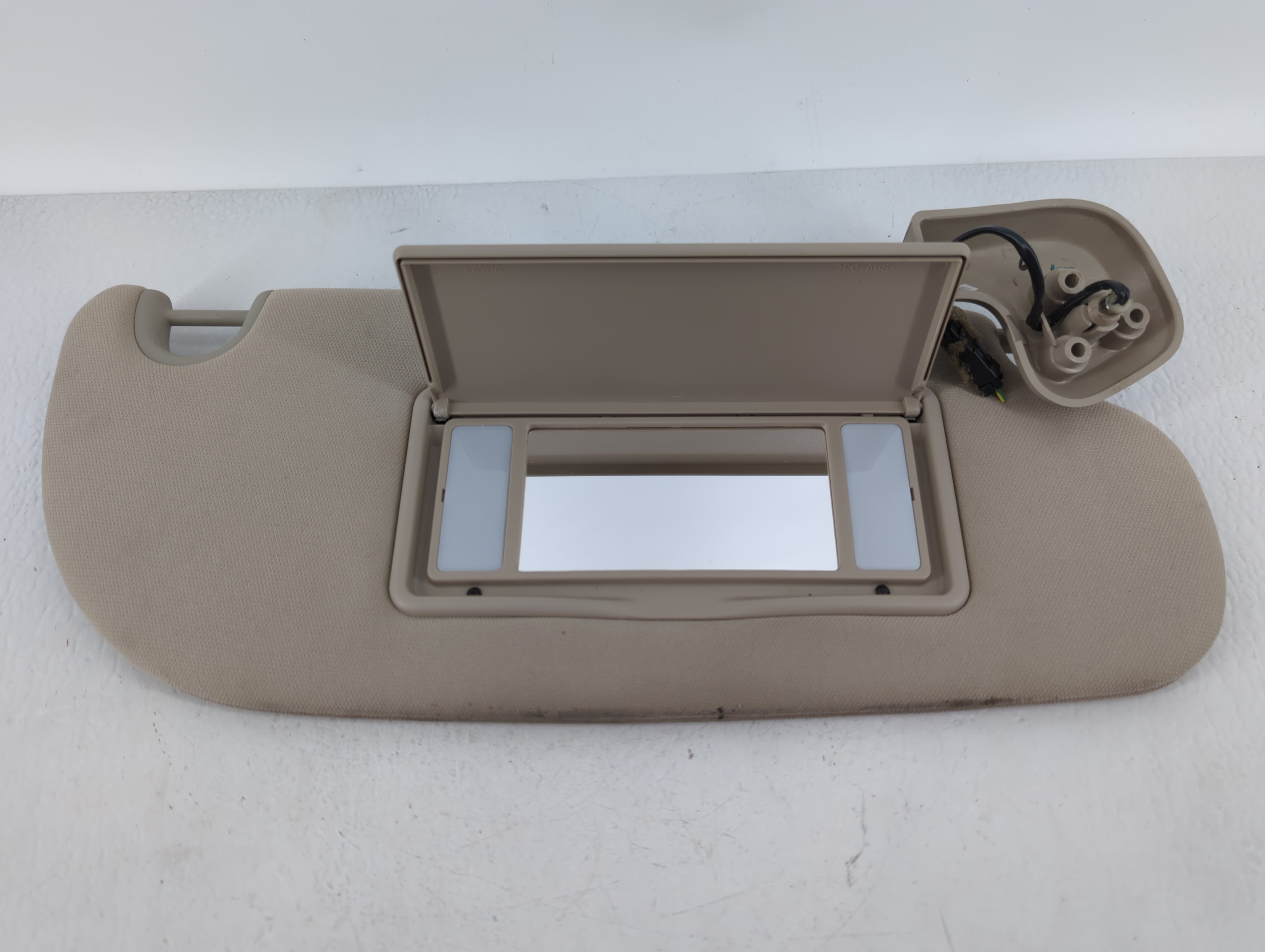 Picture of 2013 Lincoln Navigator Passenger Sun Visor Mirror Right Sunvisor Beige 619677