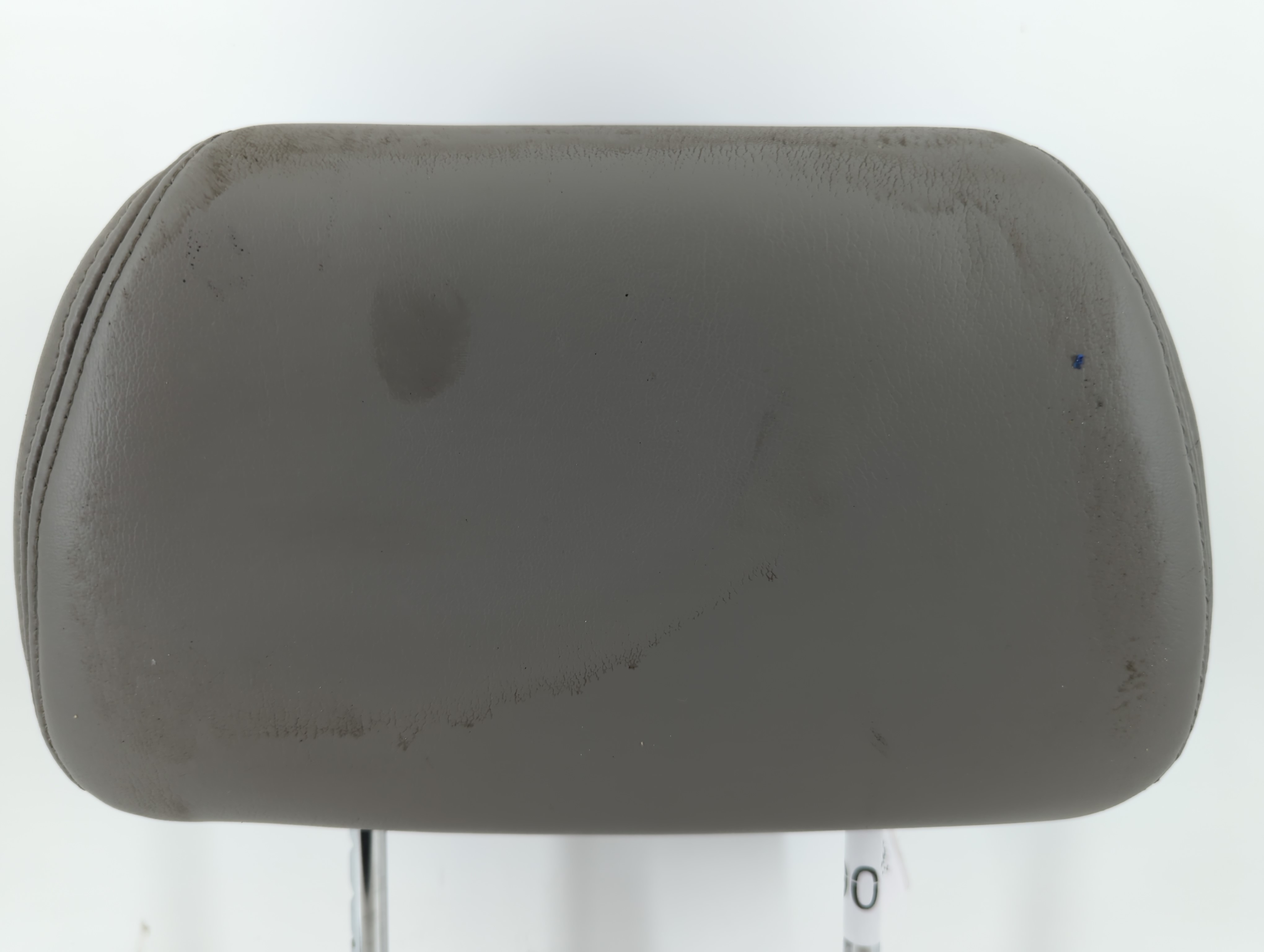 2009 Saturn Aura Headrest Head Rest Front Driver Passenger Seat Dark Gray 619907 - Oemusedautoparts1.com